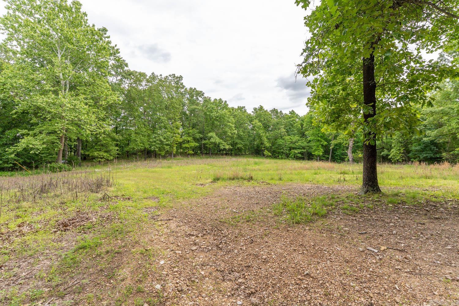 14782 County Road 7990  Bakersfield, MO