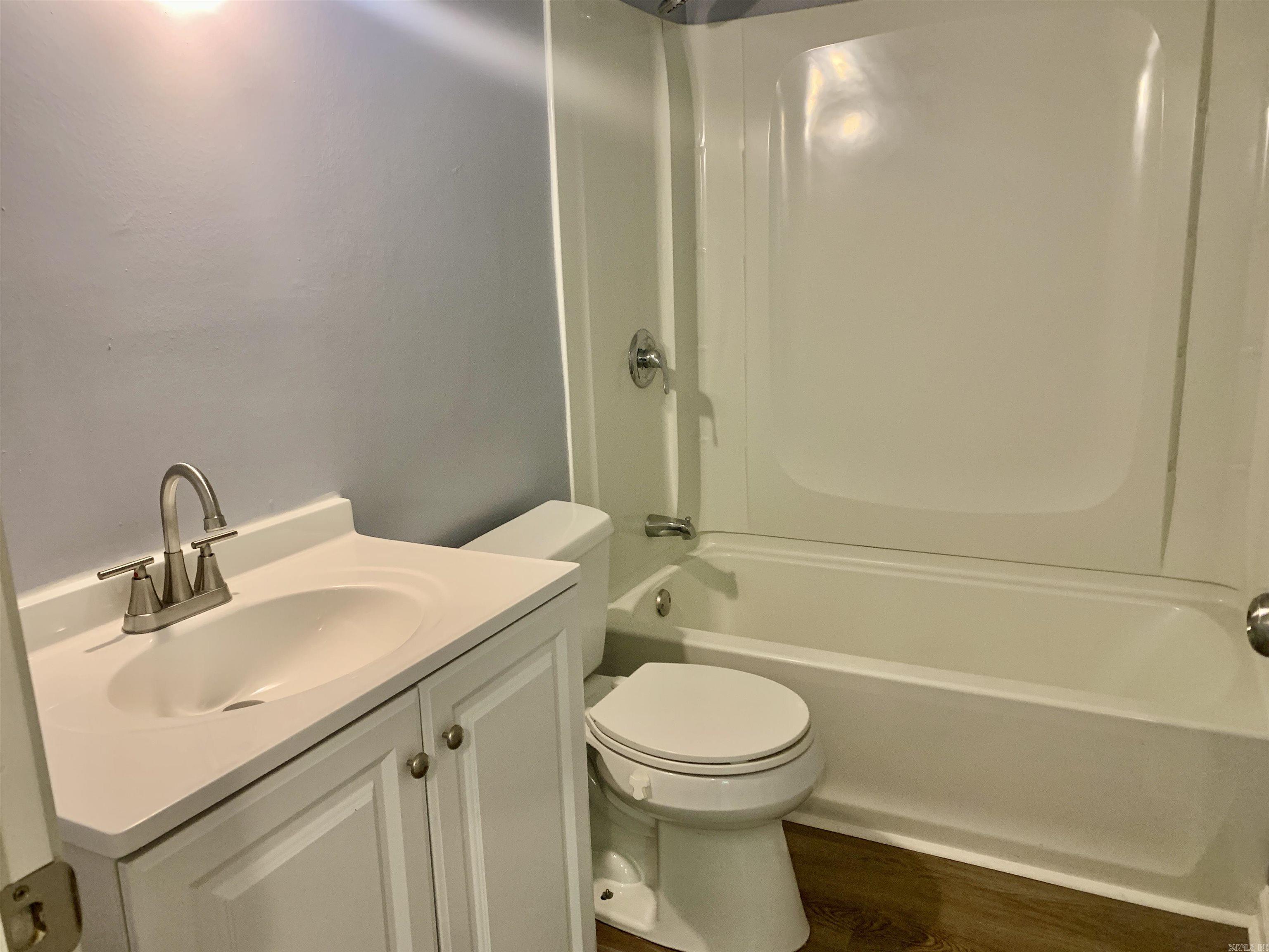 5 Roxbury  Little Rock, AR