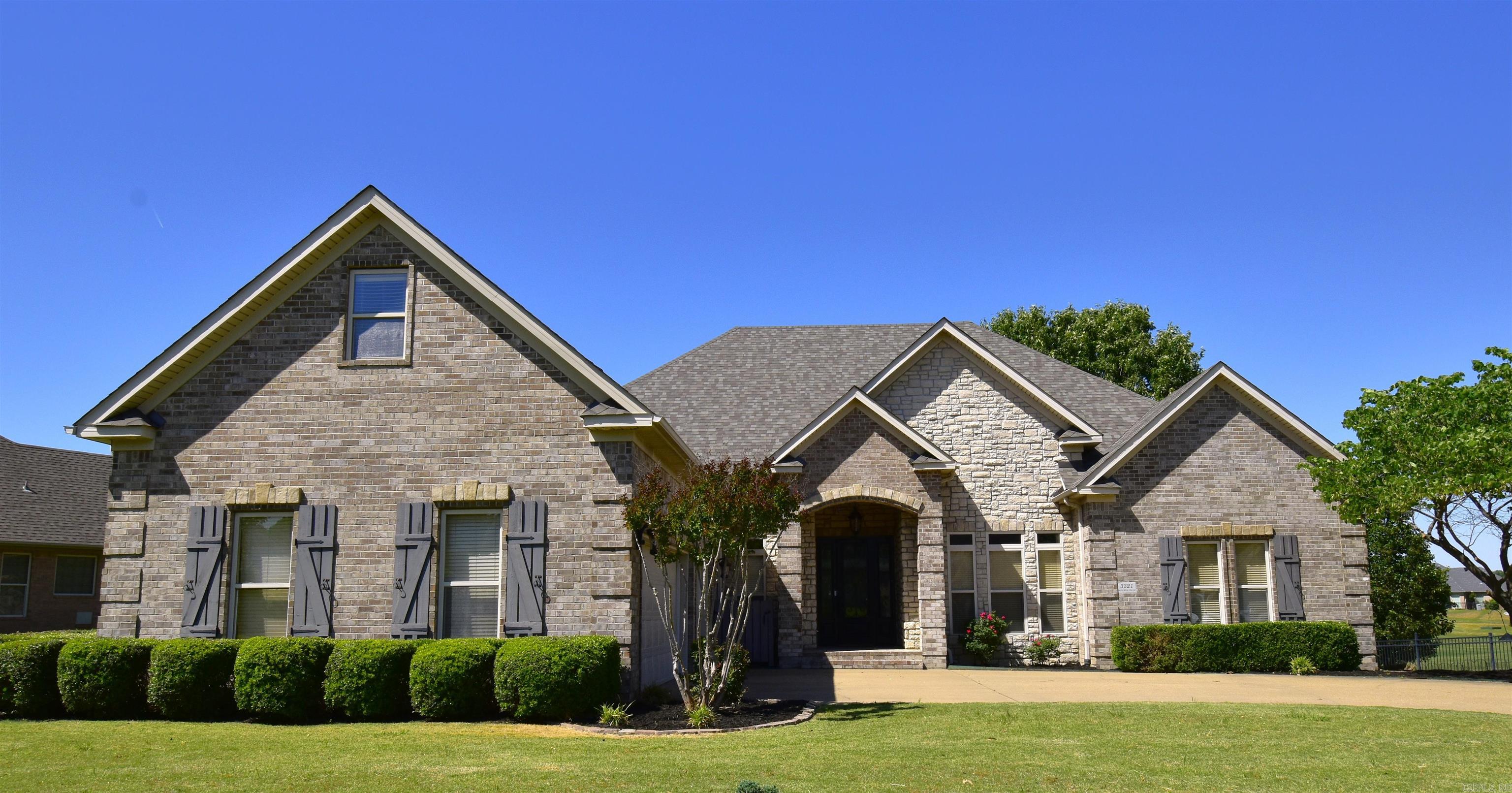 3321 Prestwick Cir  Jonesboro, AR