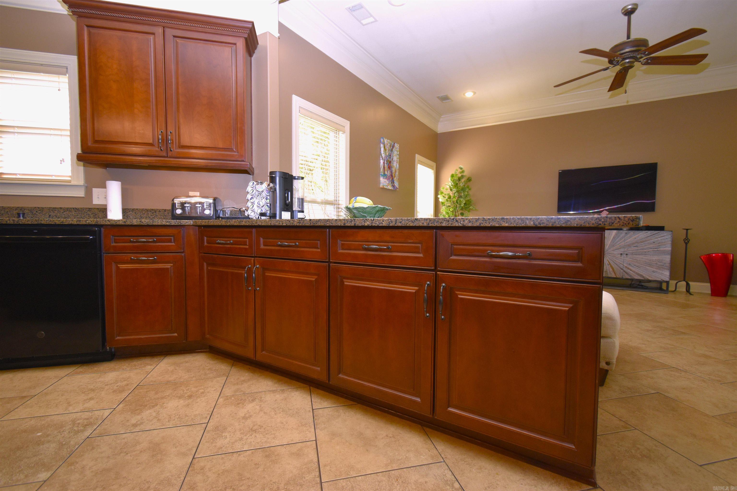 3321 Prestwick Cir  Jonesboro, AR