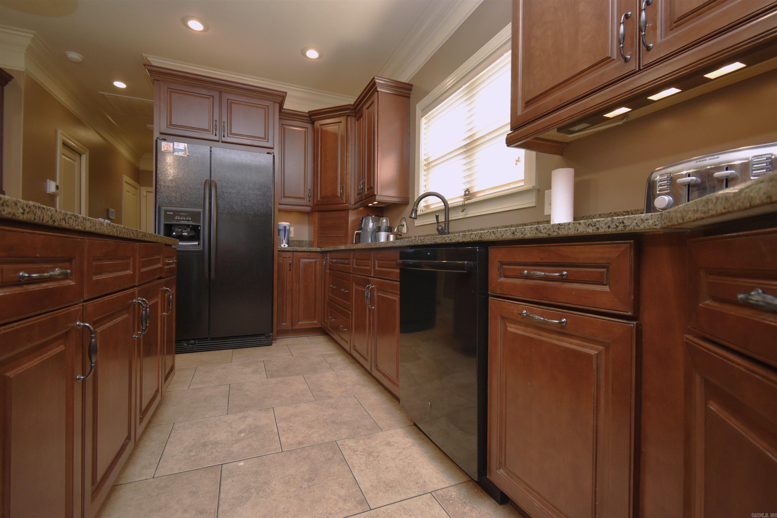 3321 Prestwick Cir  Jonesboro, AR