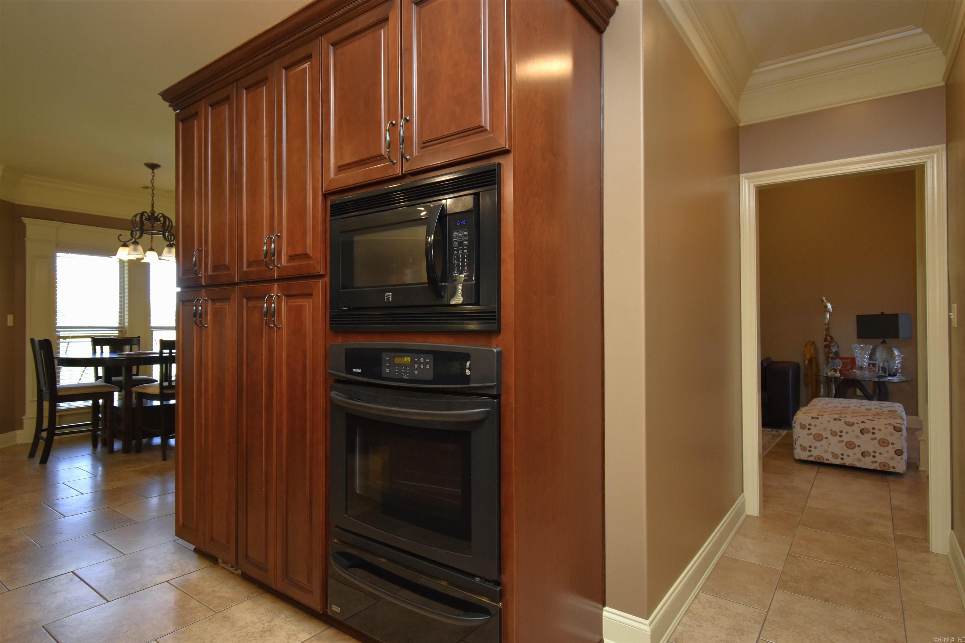 3321 Prestwick Cir  Jonesboro, AR