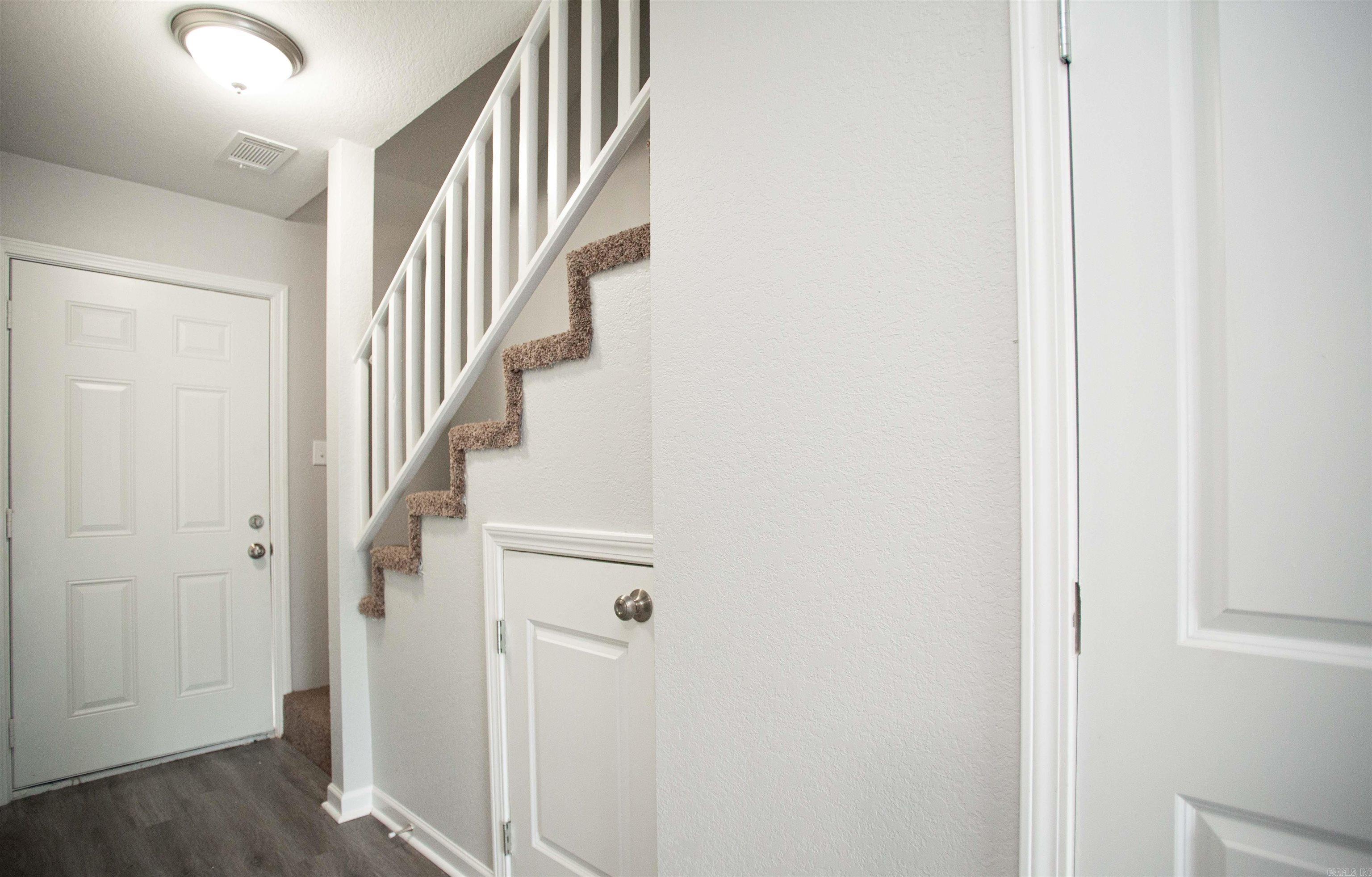 8906 Morris Manor  Little Rock, AR