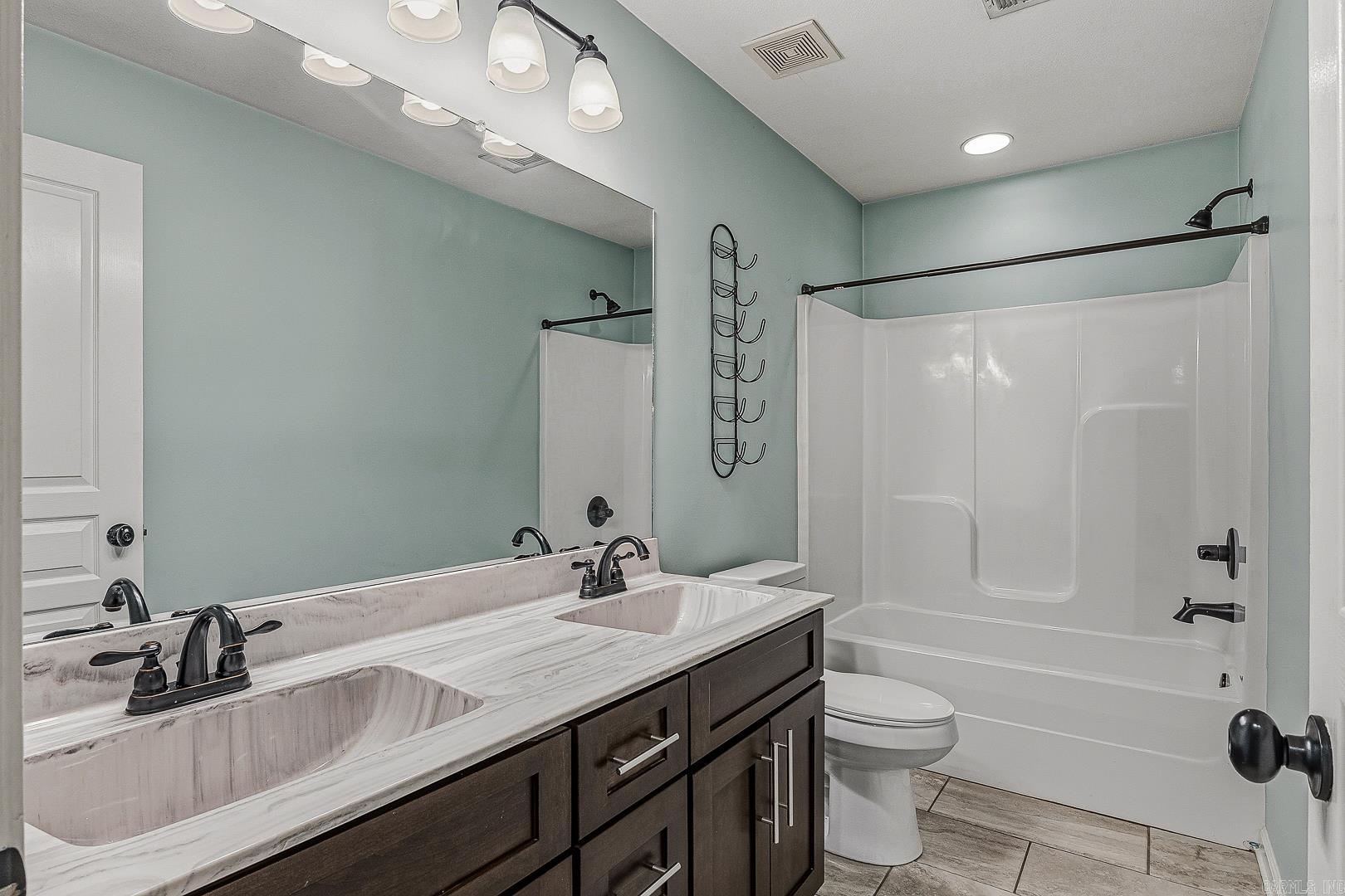 3803 Shadow Ridge  Paragould, AR