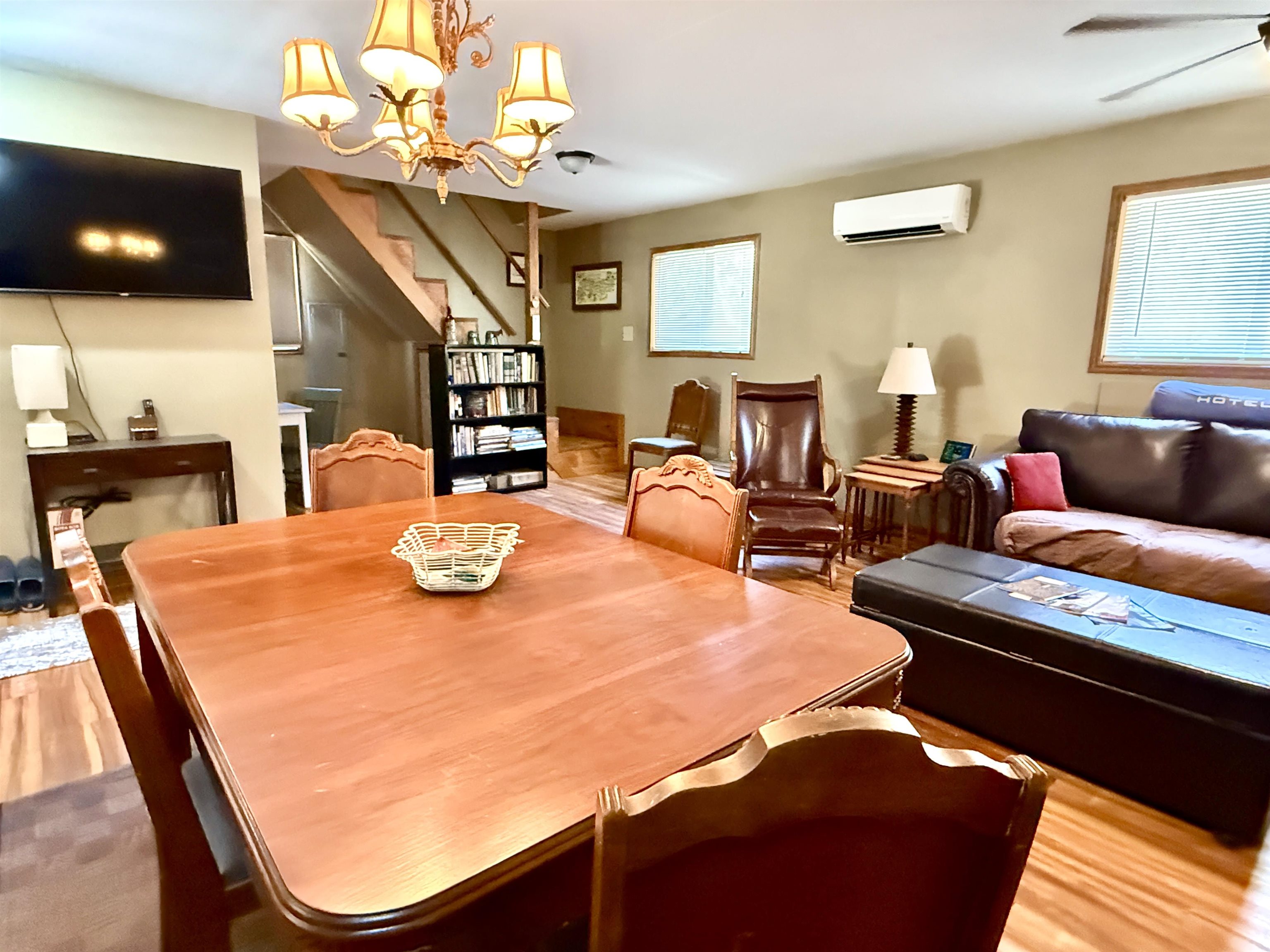 2061 Chapel Hill Road  Melbourne, AR