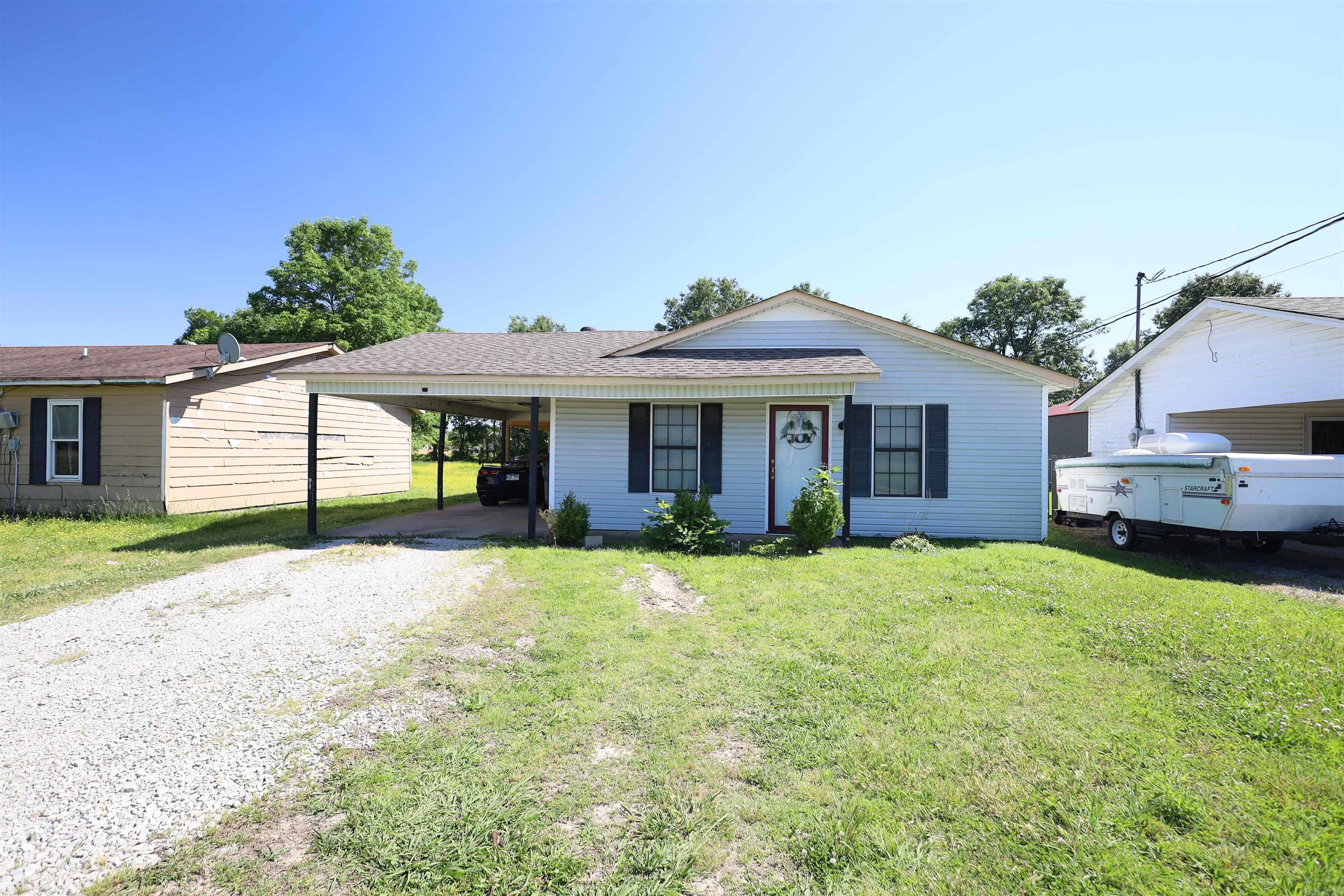 2100 E Lake St  Paragould, AR