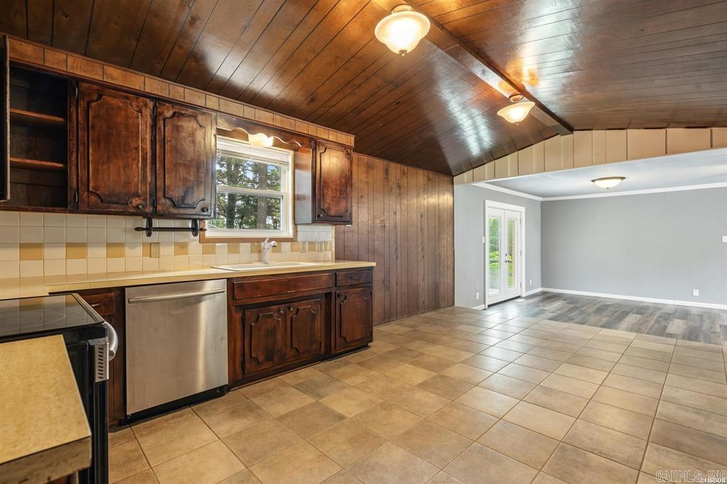325 Cain  Hot Springs, AR