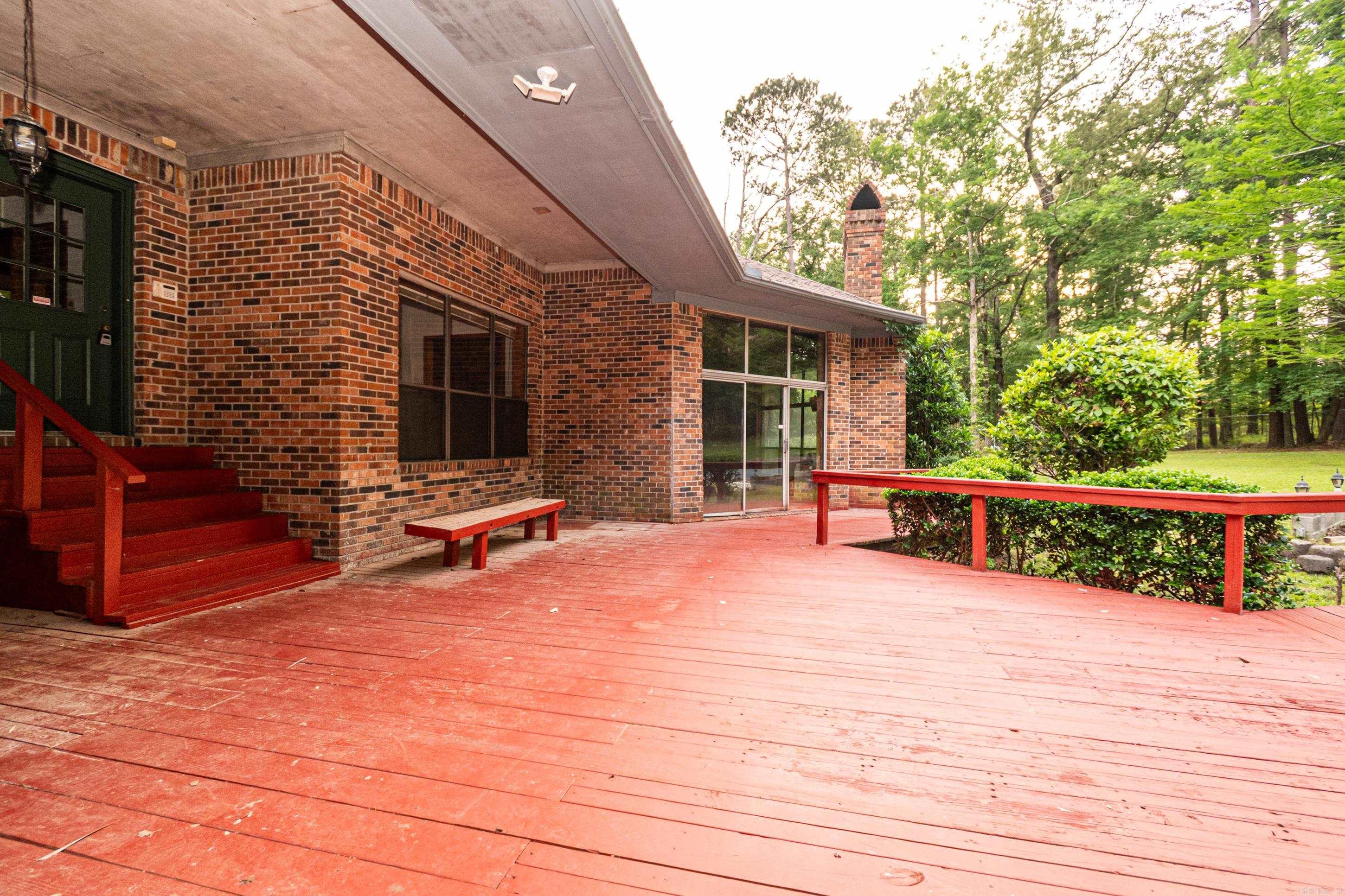 214 Millcreek Dr El Dorado, AR 71730