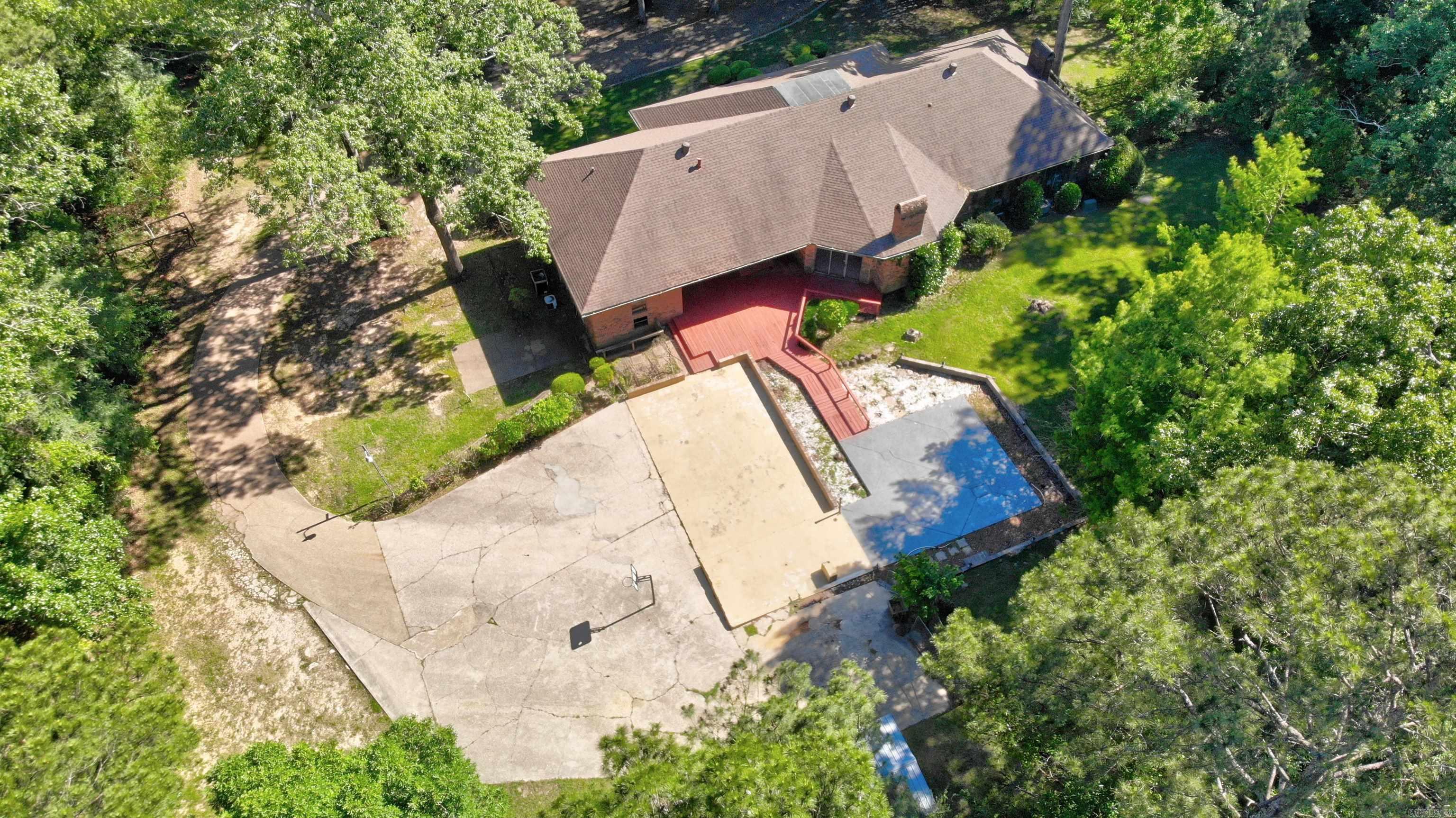 214 Millcreek Dr El Dorado, AR 71730