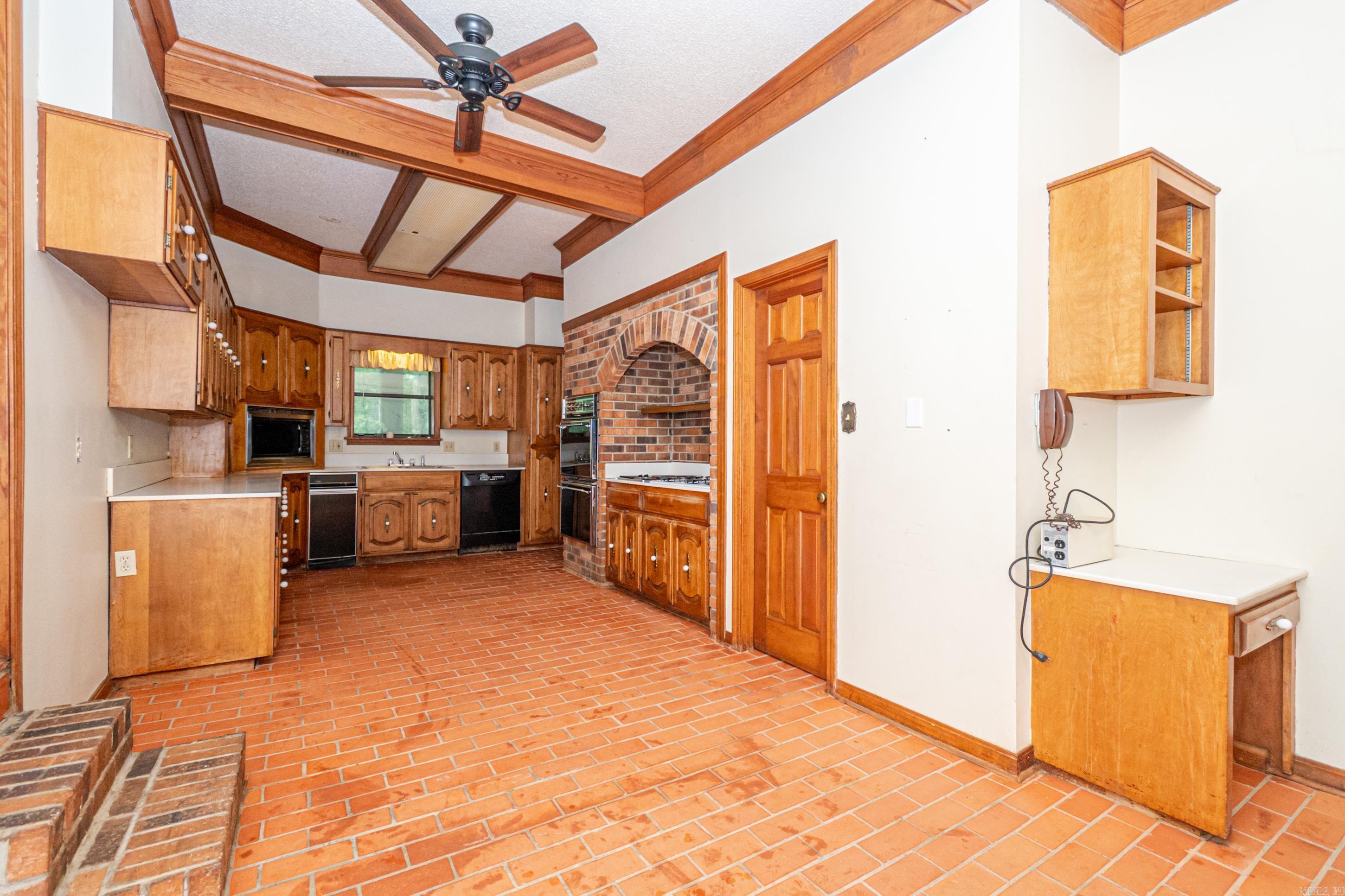 214 Millcreek Dr  El Dorado, AR