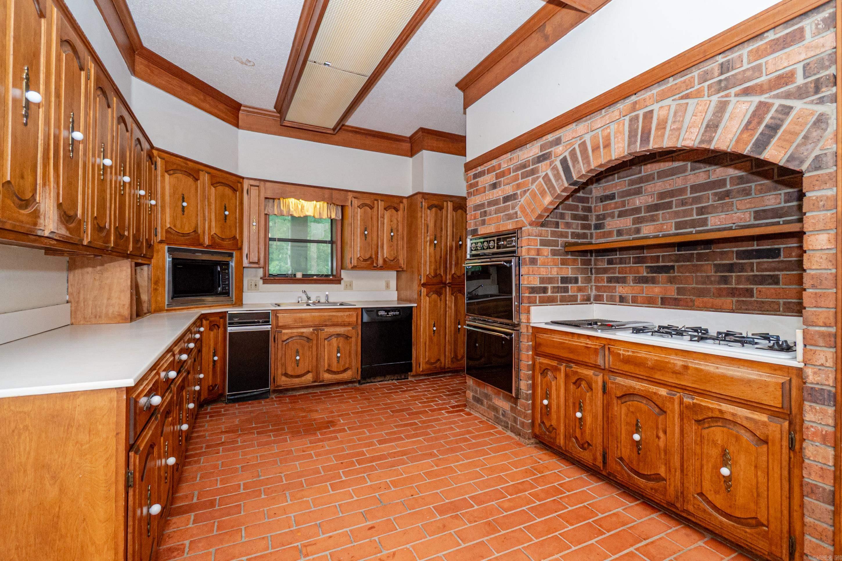 214 Millcreek Dr  El Dorado, AR