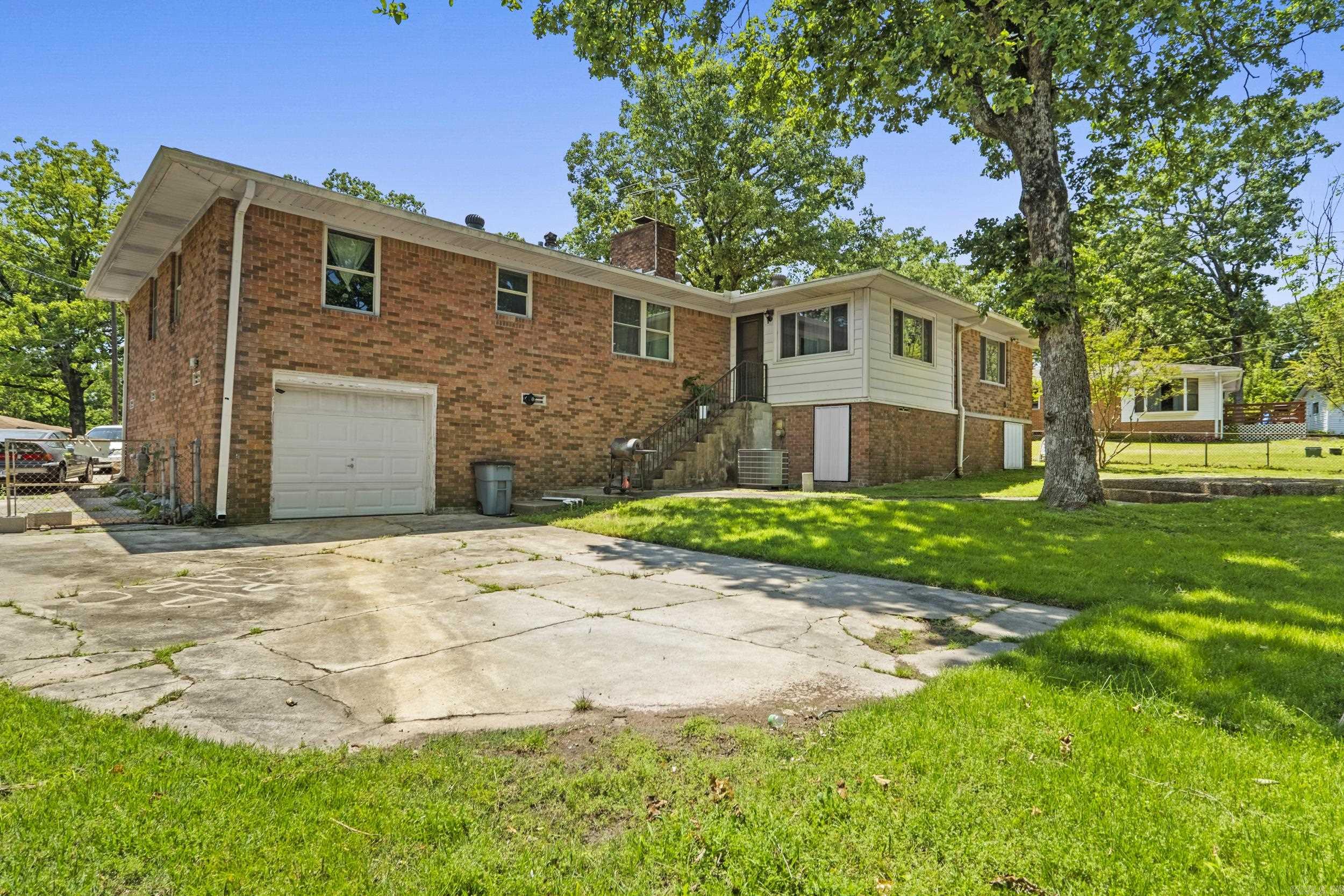 1621 Crestwood  North Little Rock, AR