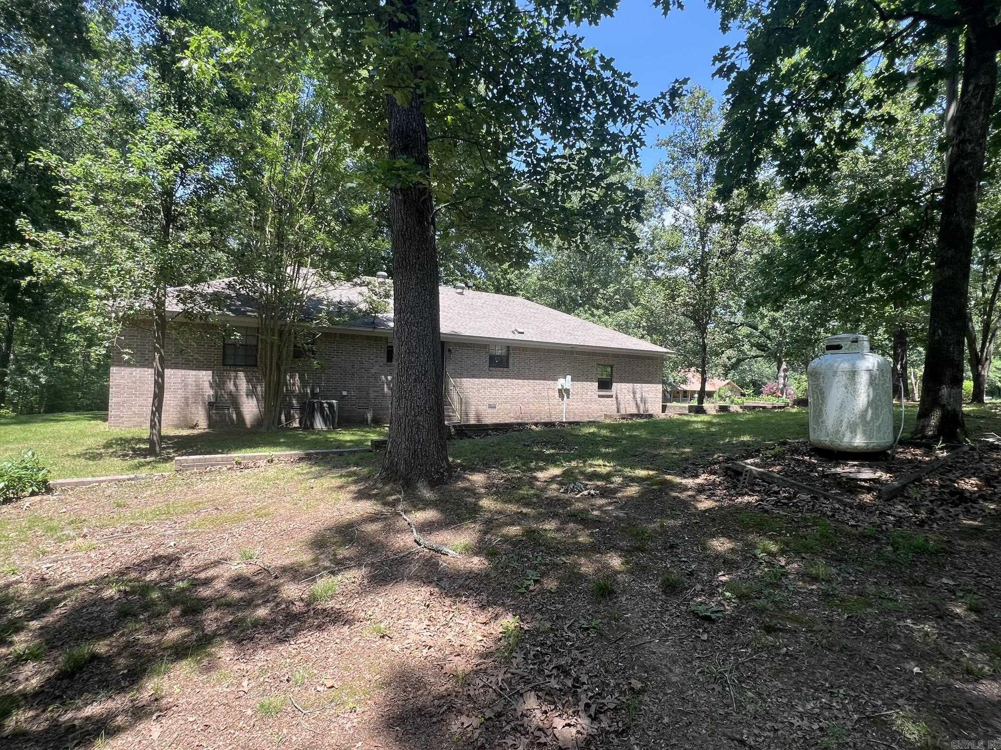 11 Cross Creek  Bigelow, AR