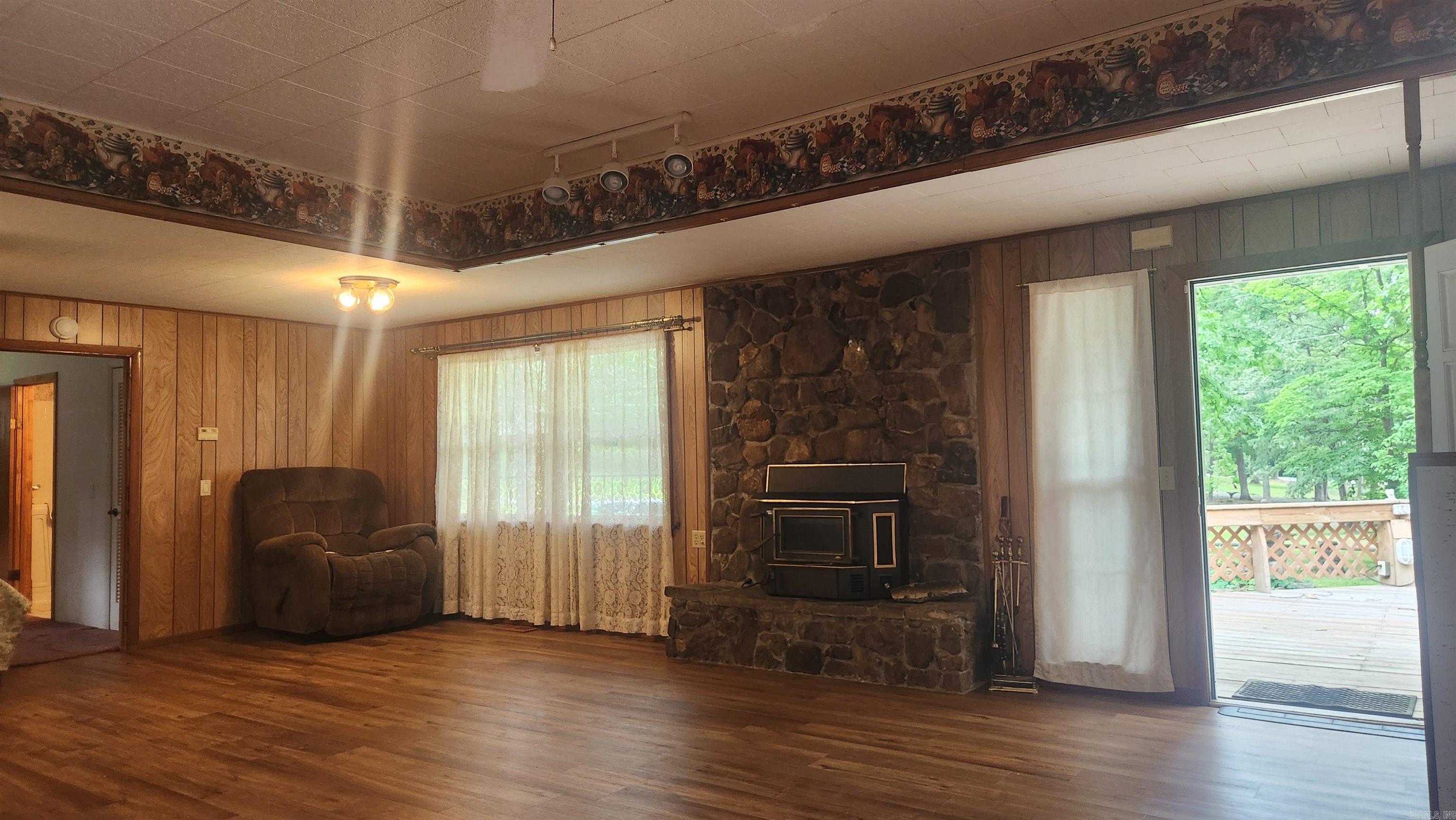 24 Wooded Acres  Mount Ida, AR