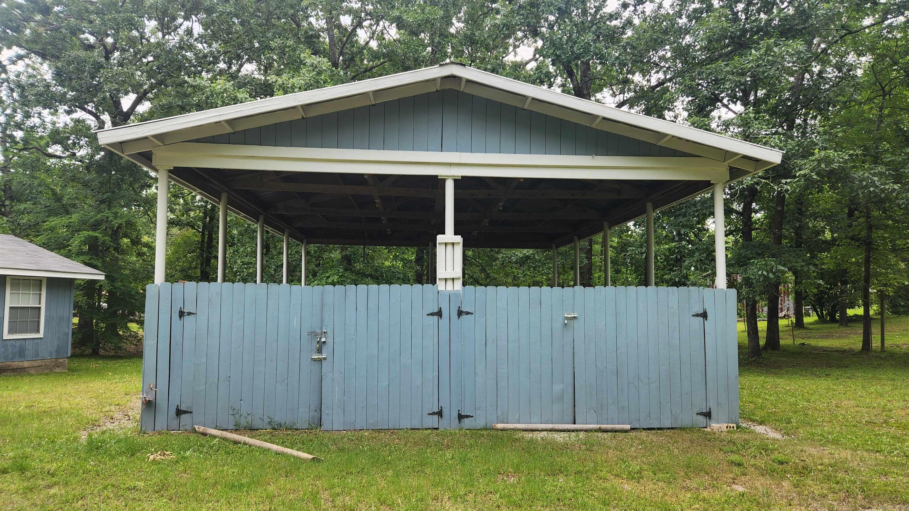 24 Wooded Acres  Mount Ida, AR