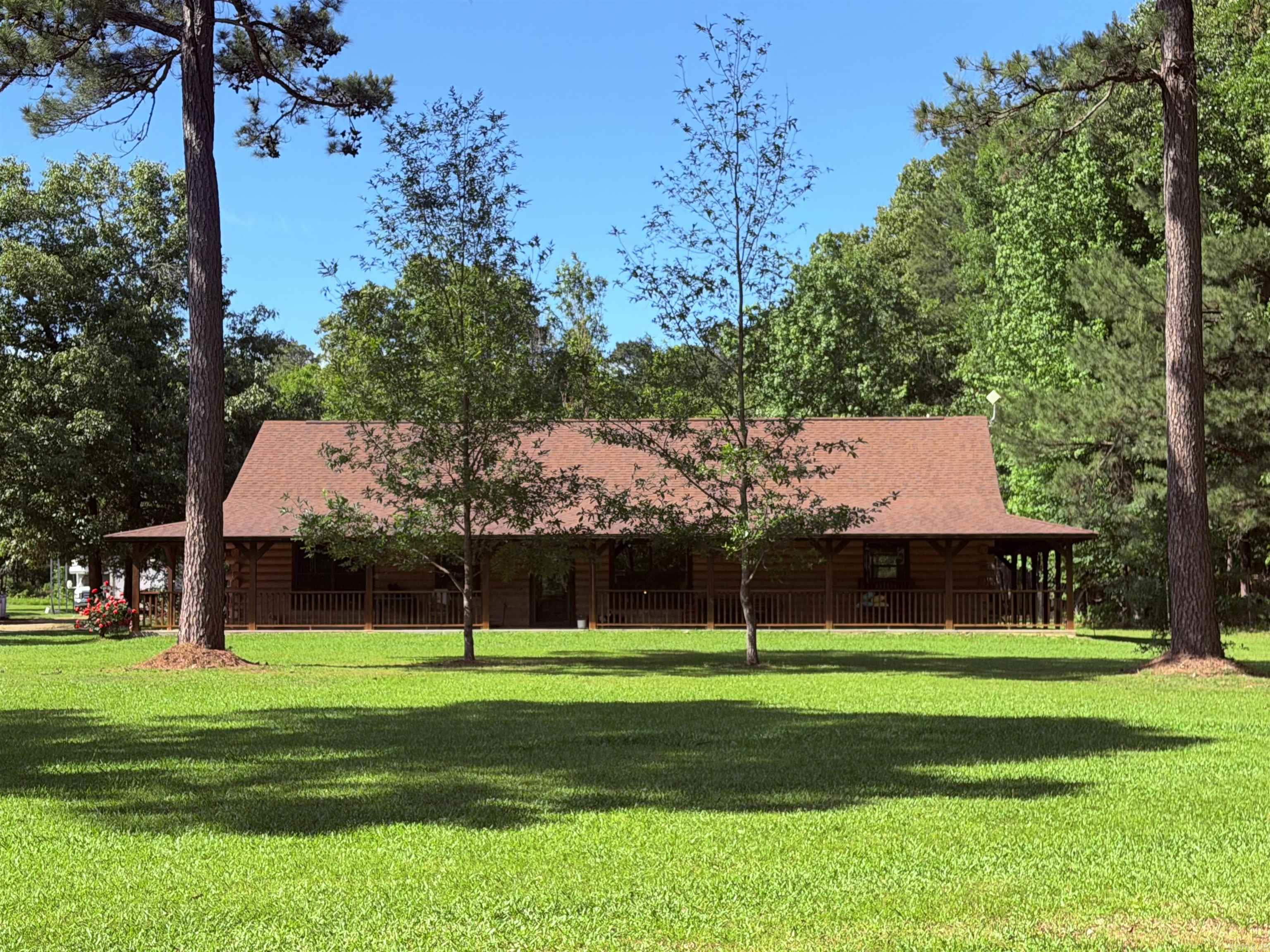 2324 Barkada Rd  Monticello, AR