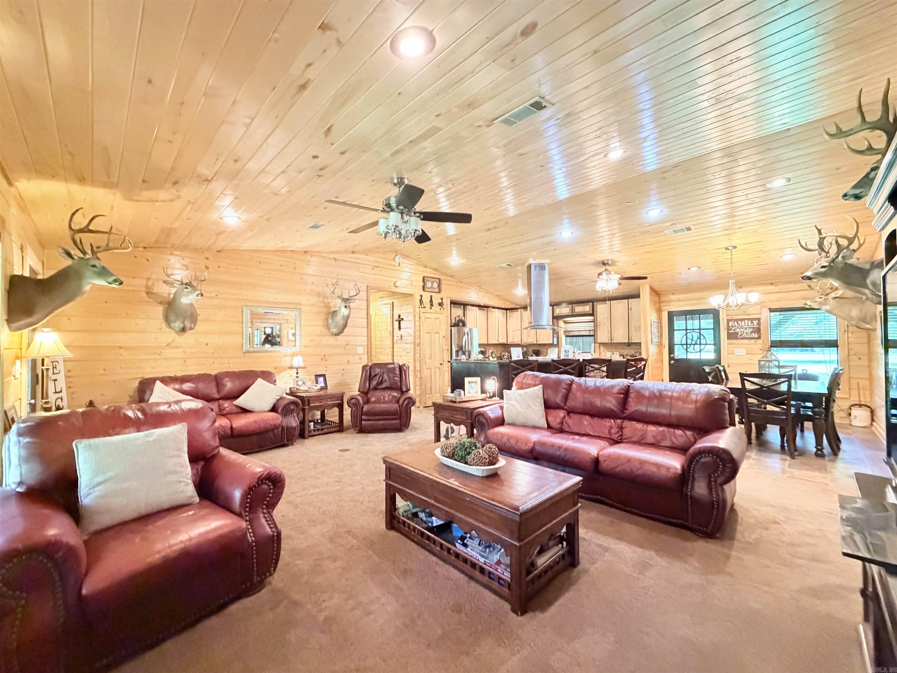 2324 Barkada Rd  Monticello, AR