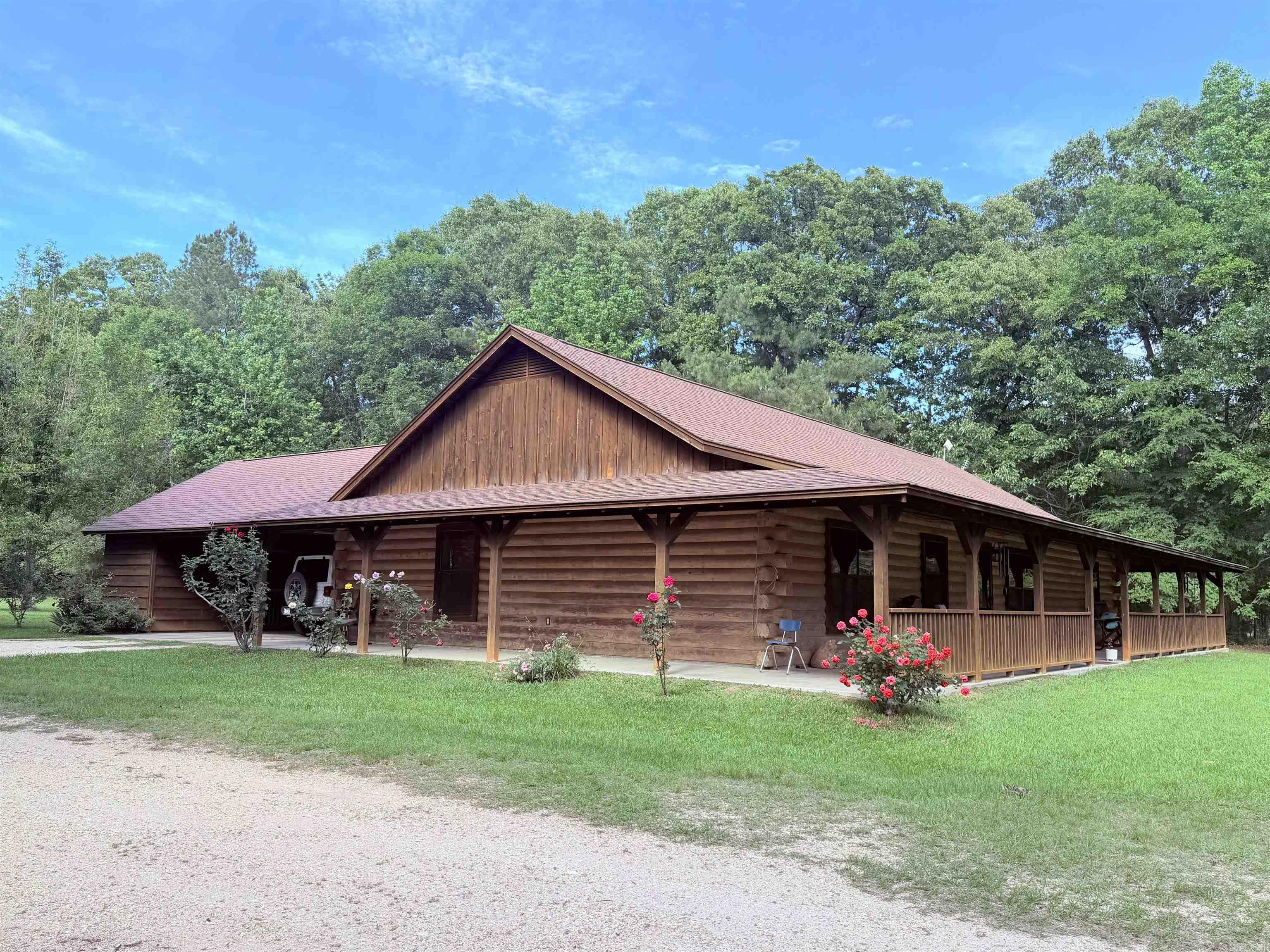 2324 Barkada Rd  Monticello, AR