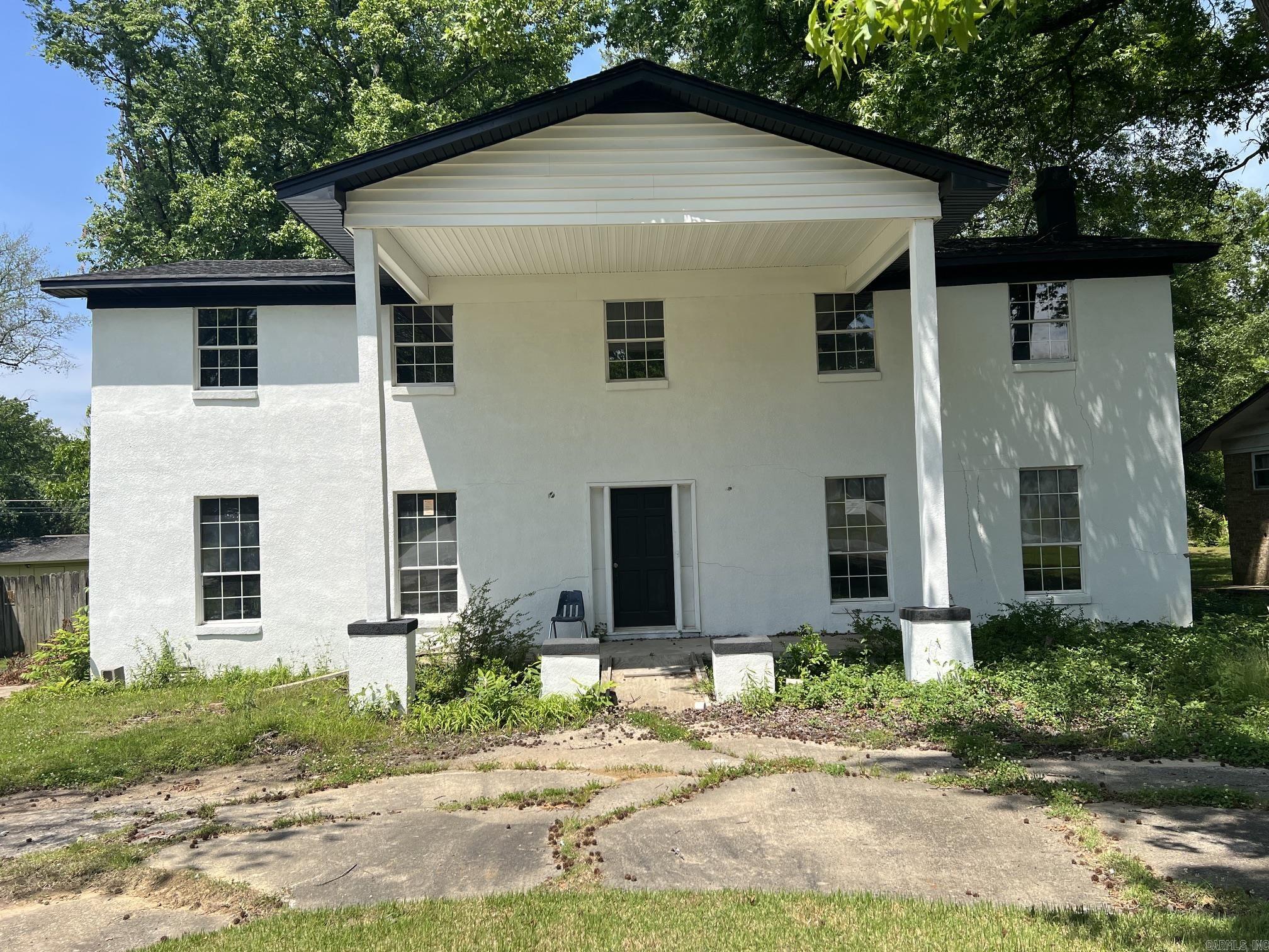 1004 Jeff Davis  Jacksonville, AR