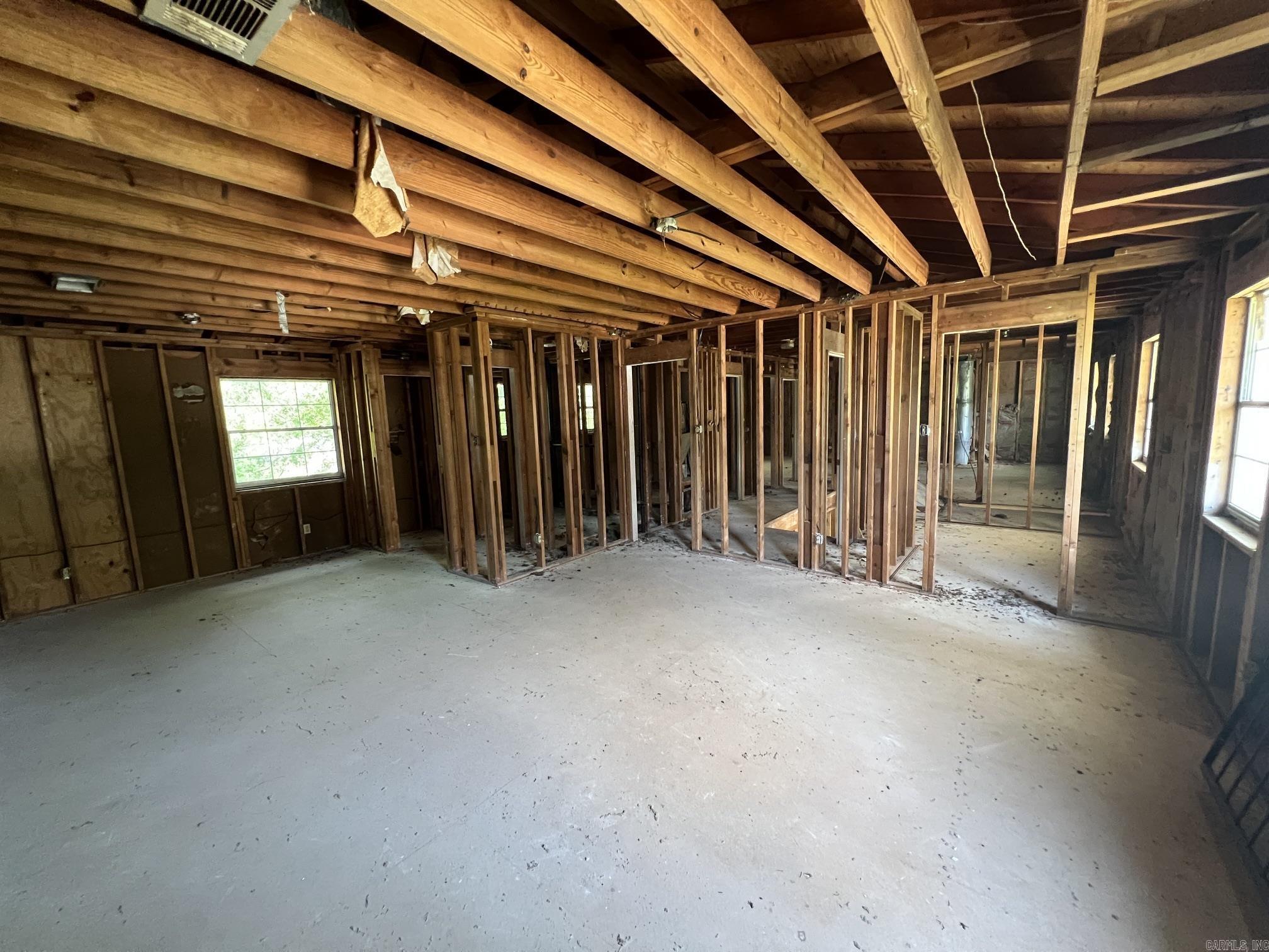 1004 Jeff Davis  Jacksonville, AR