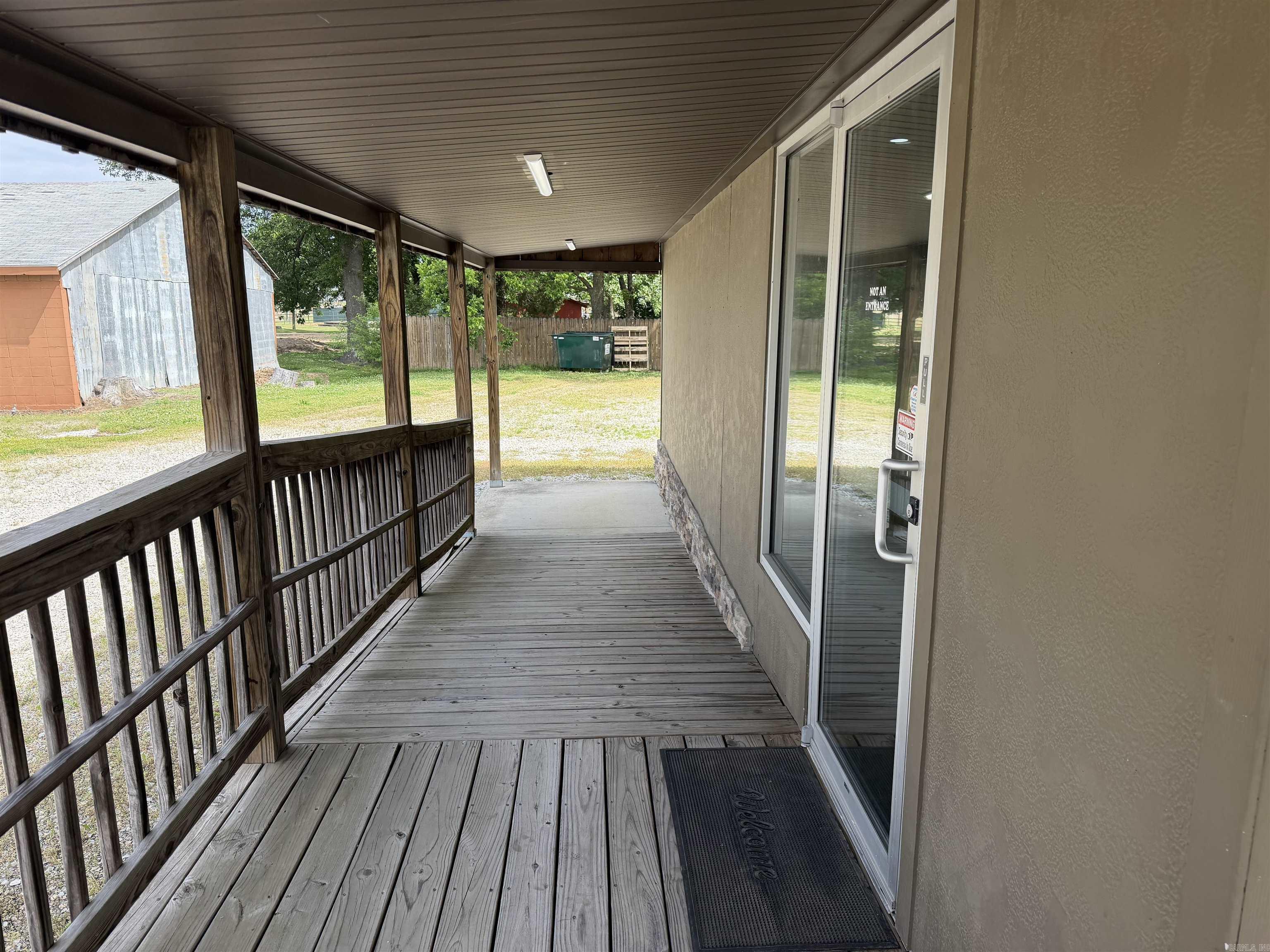 105 E 9th  Rector, AR