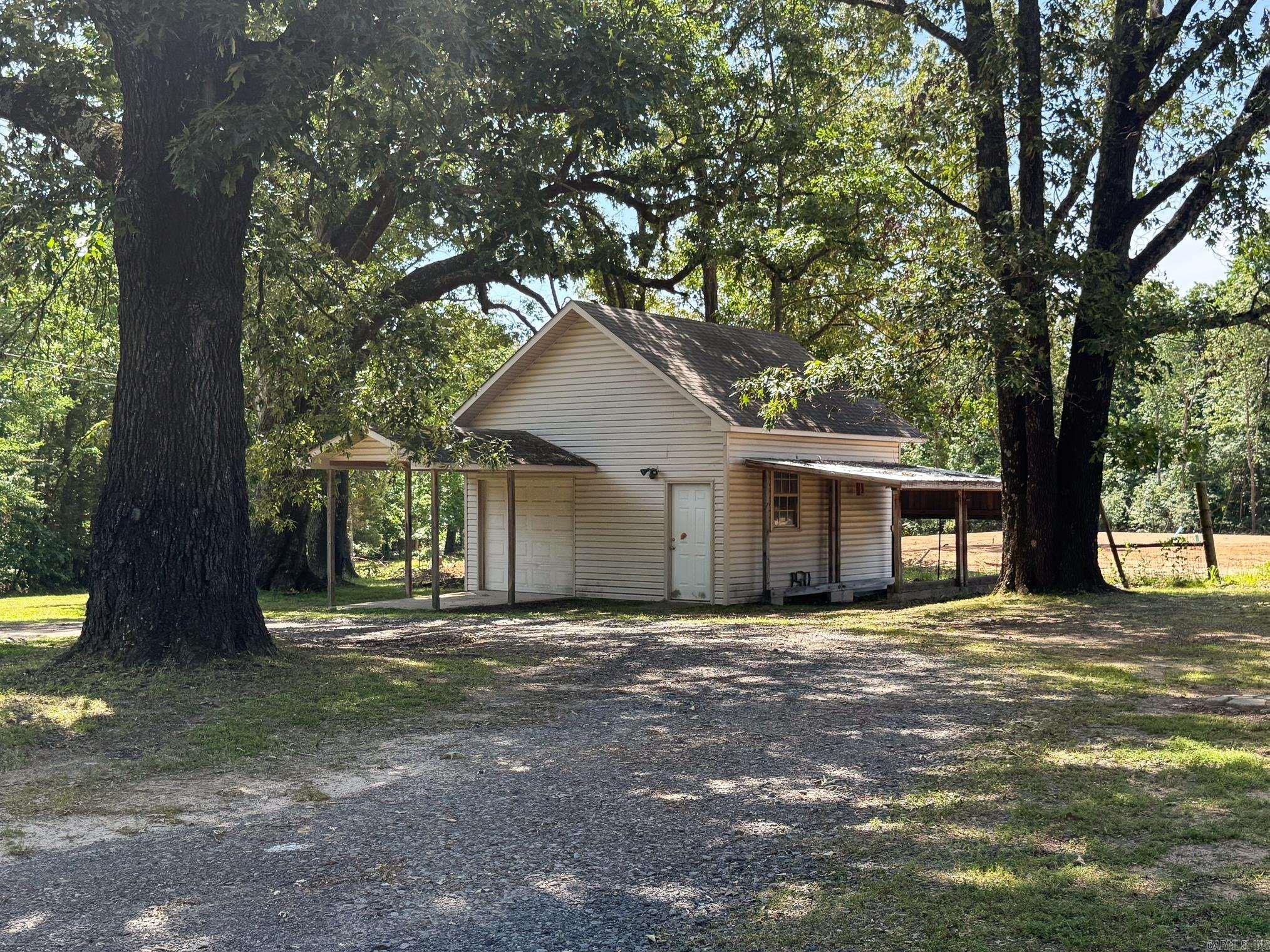 741 E Main  Austin, AR