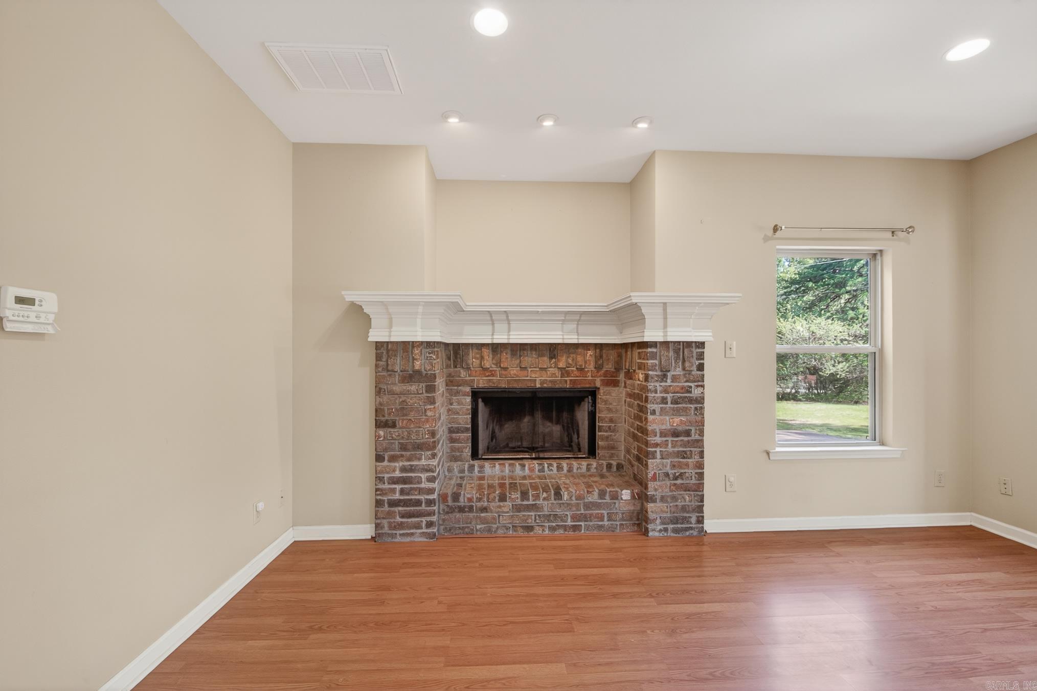 741 E Main  Austin, AR