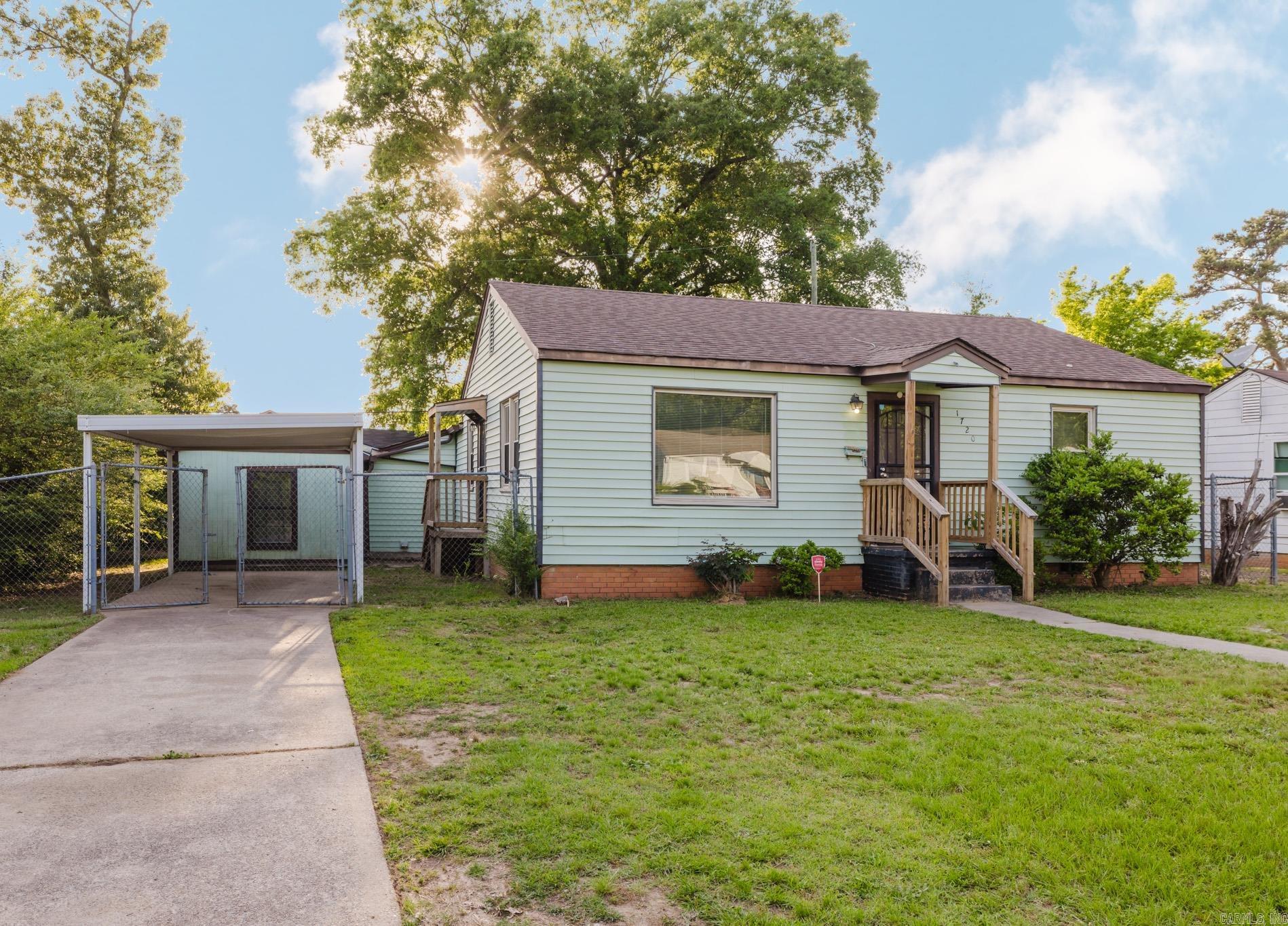 1720 Pinewood  Little Rock, AR