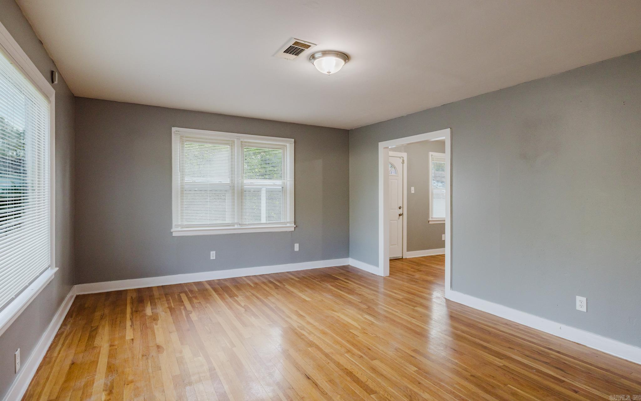 1720 Pinewood  Little Rock, AR
