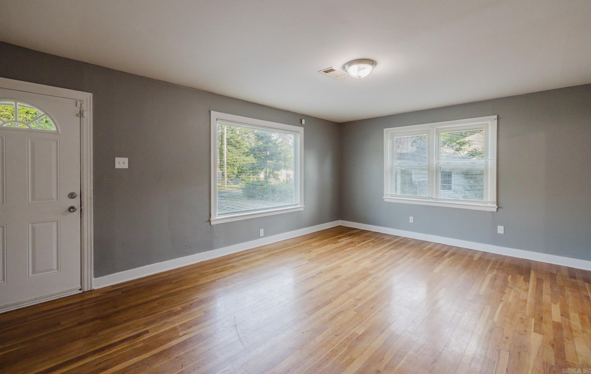1720 Pinewood  Little Rock, AR