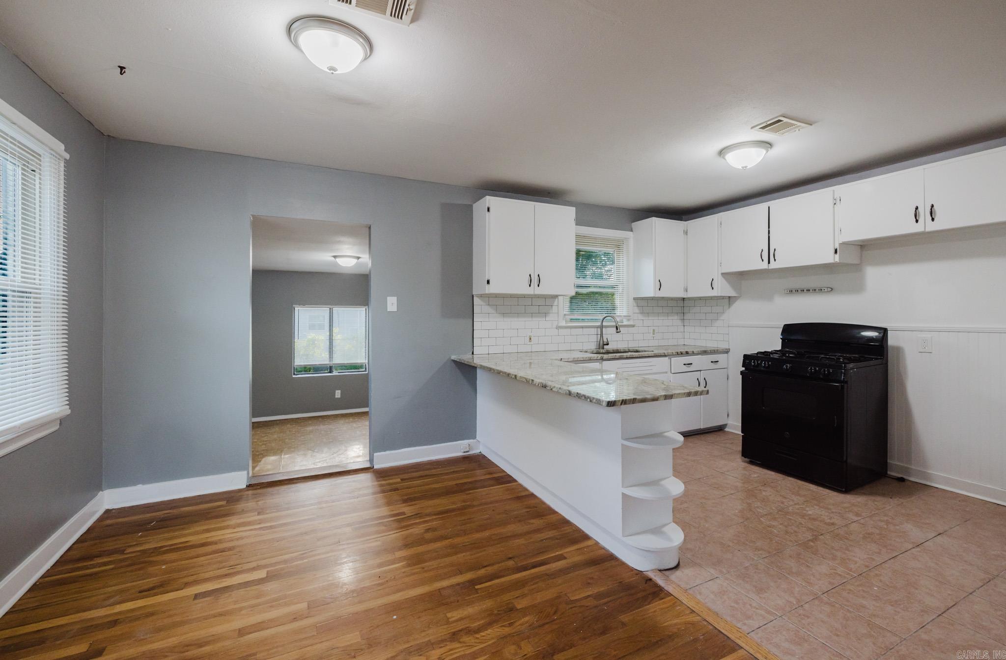 1720 Pinewood  Little Rock, AR