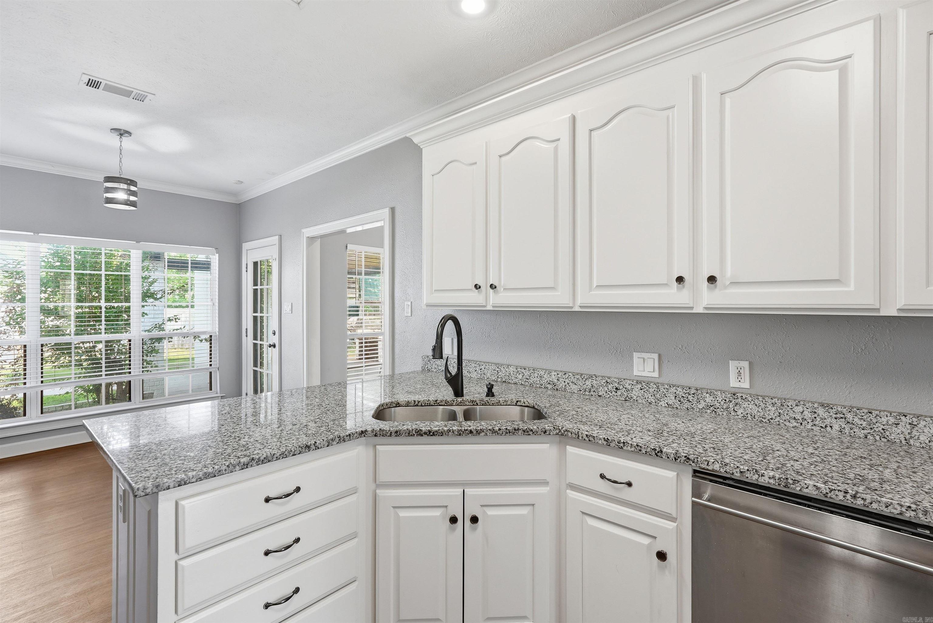 1810 Amelia  Conway, AR