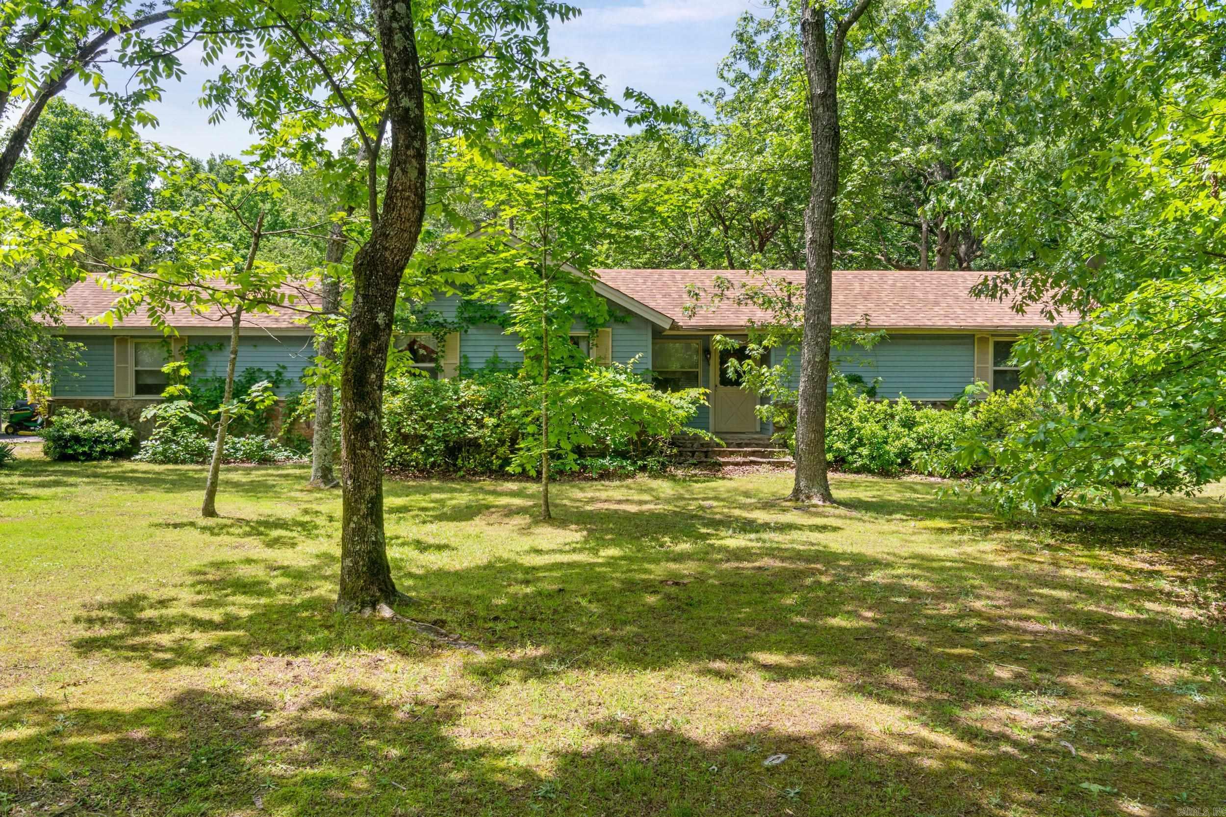71 HWY 92 W  Higden, AR