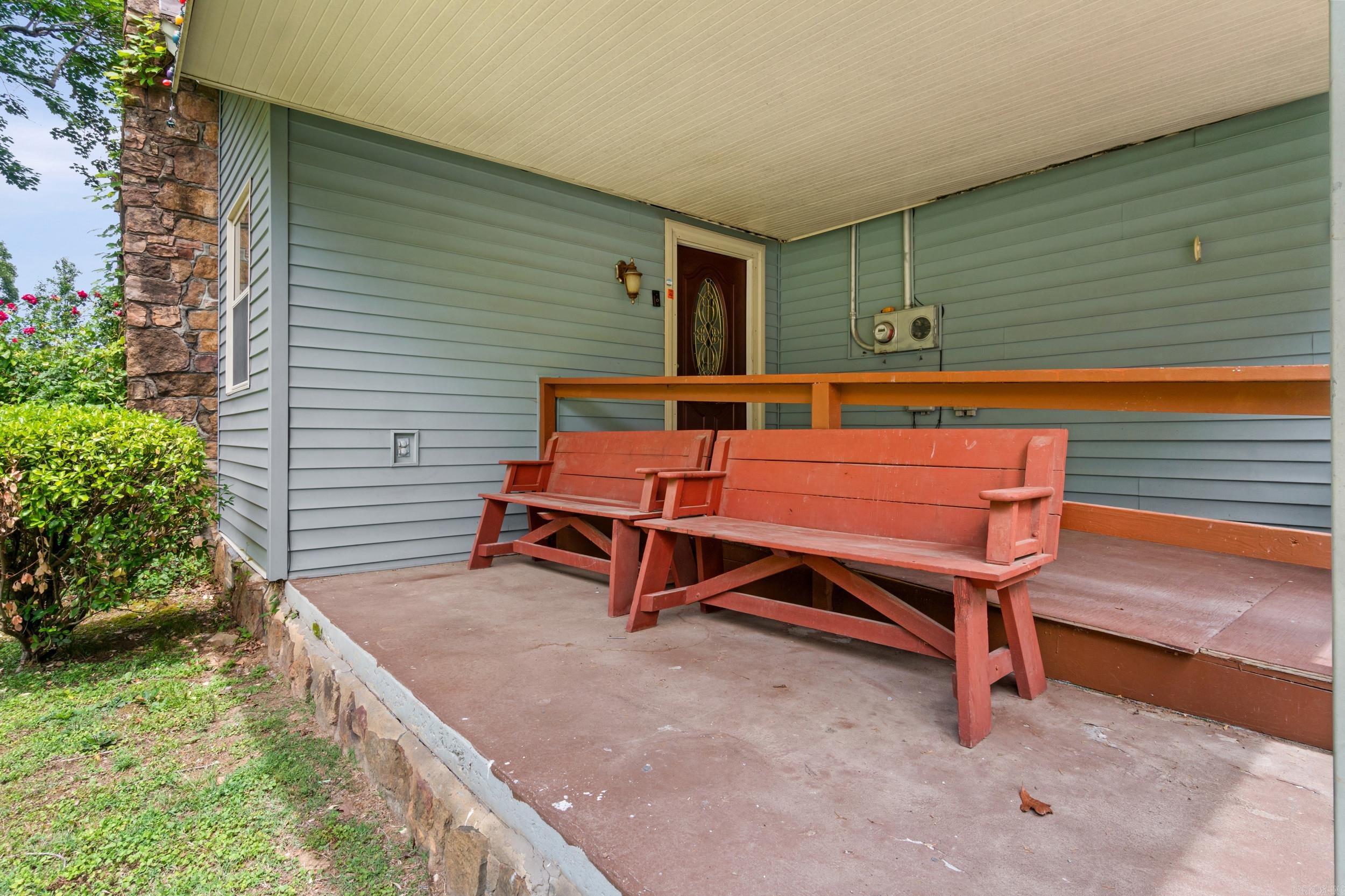 71 HWY 92 W  Higden, AR