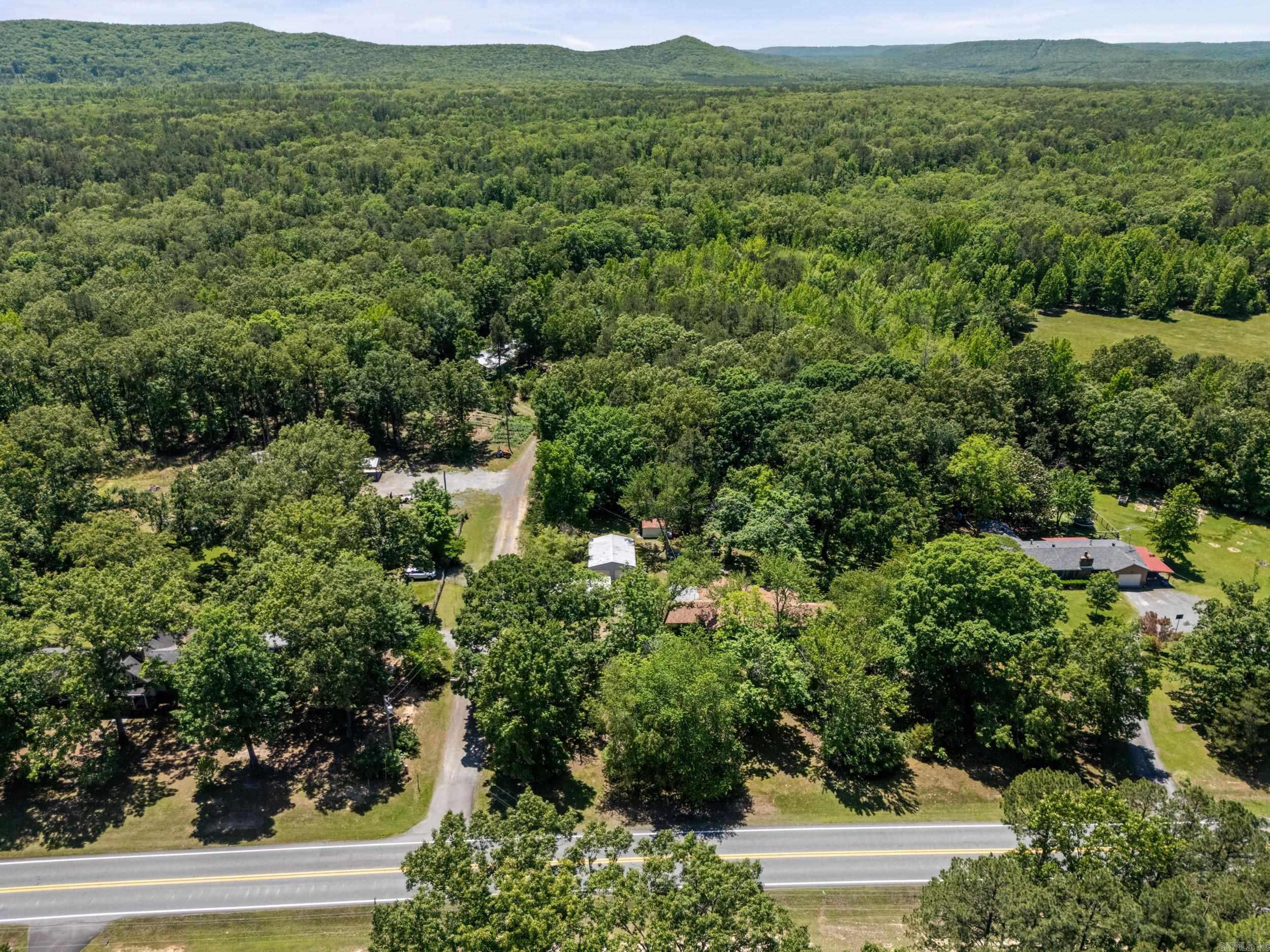 71 HWY 92 W  Higden, AR
