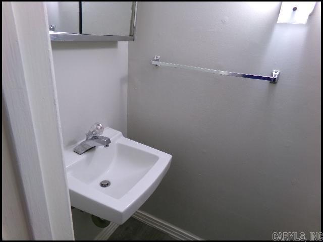 101 Ellis Drive Unit D  Little Rock, AR