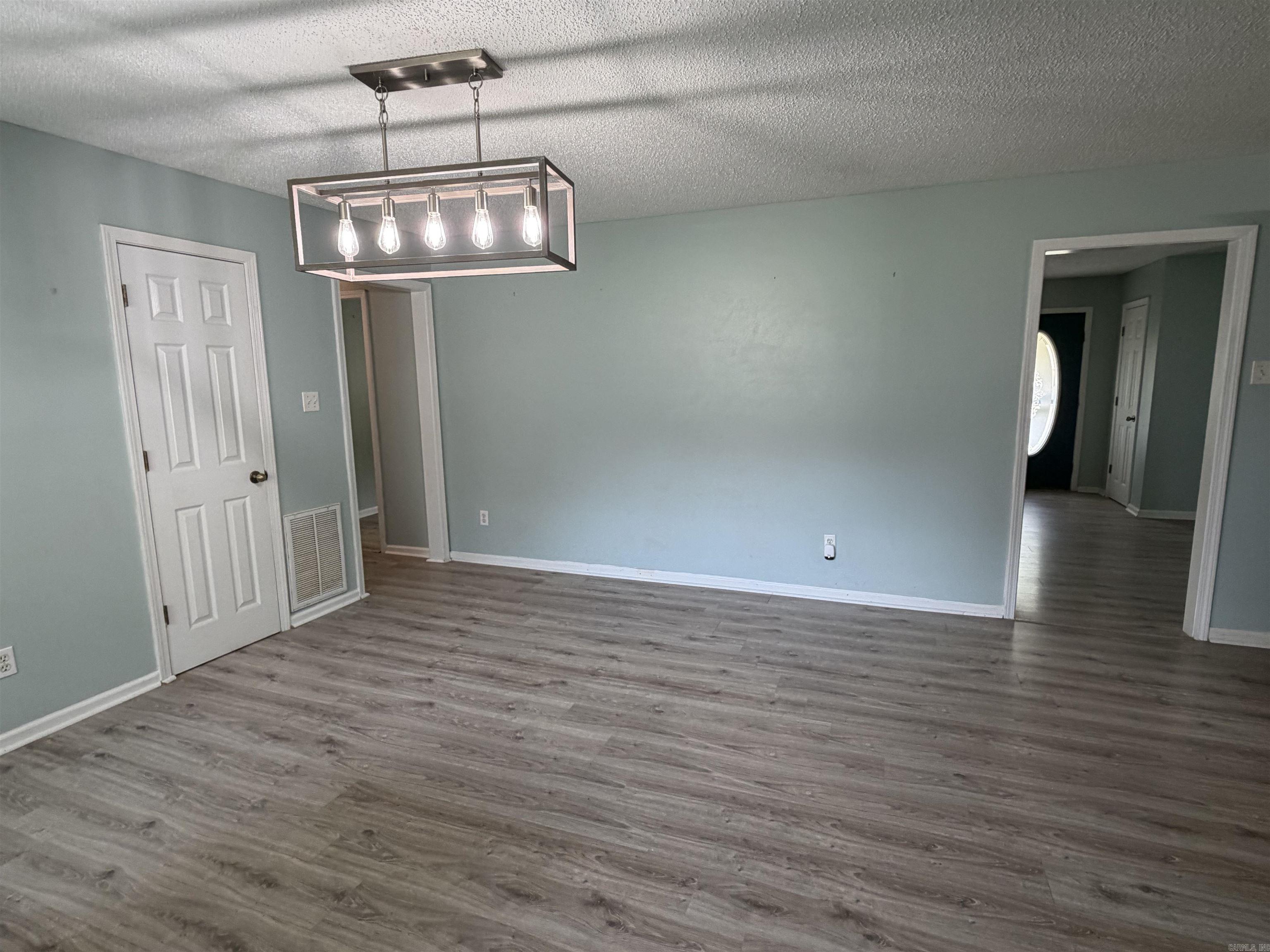 104 S Cone  Searcy, AR