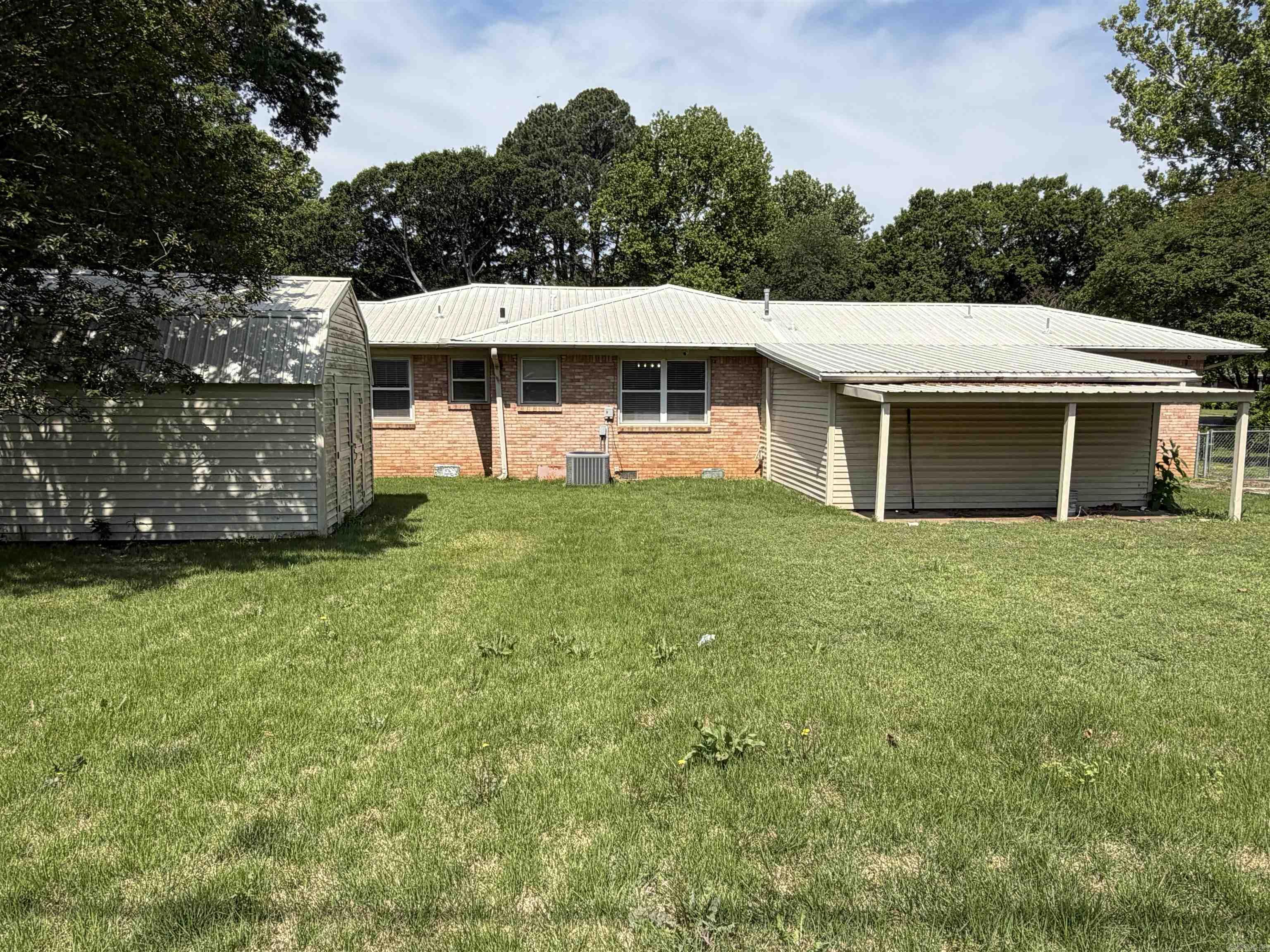 104 S Cone  Searcy, AR
