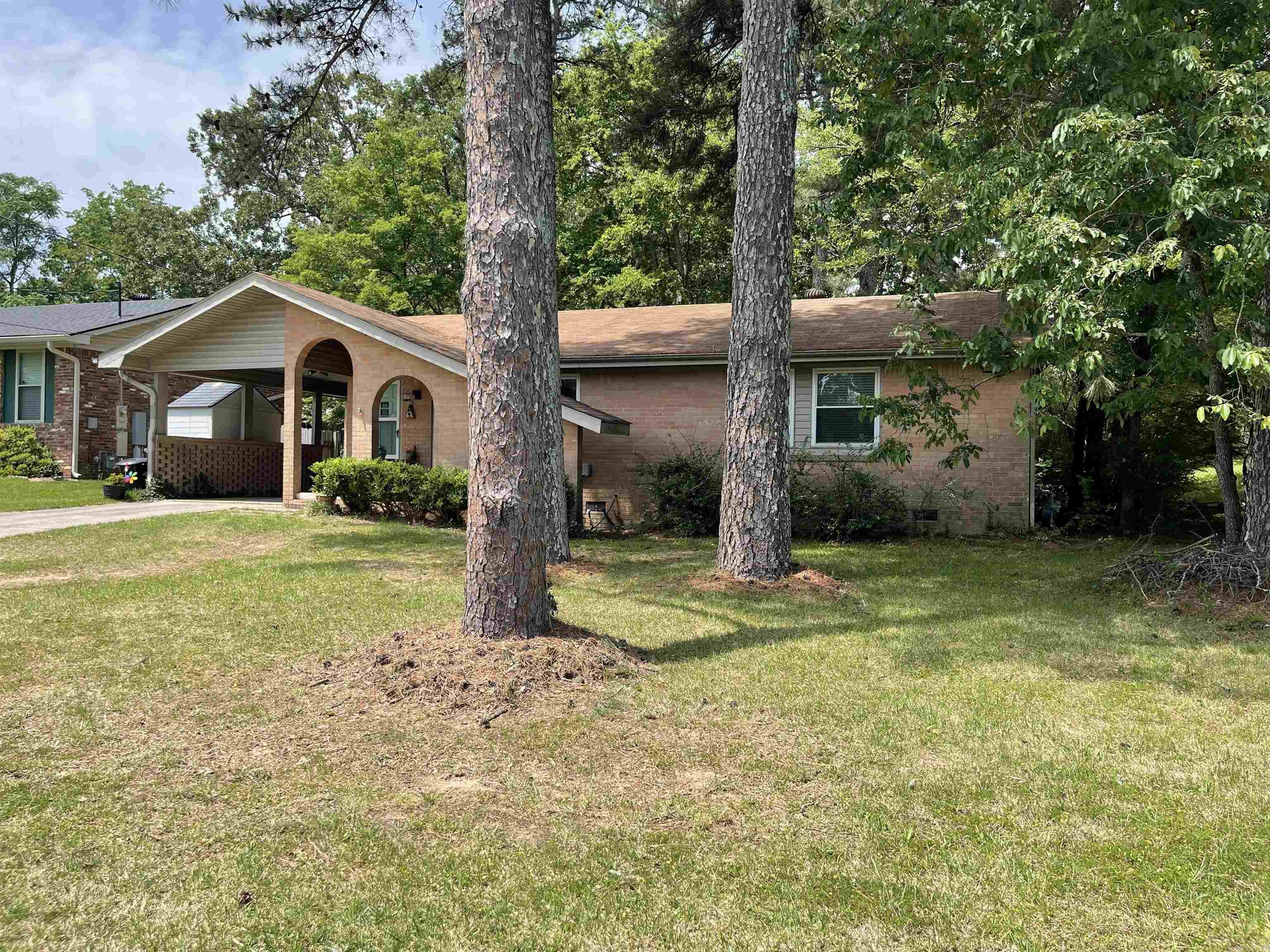 207 Southgate  Hot Springs, AR