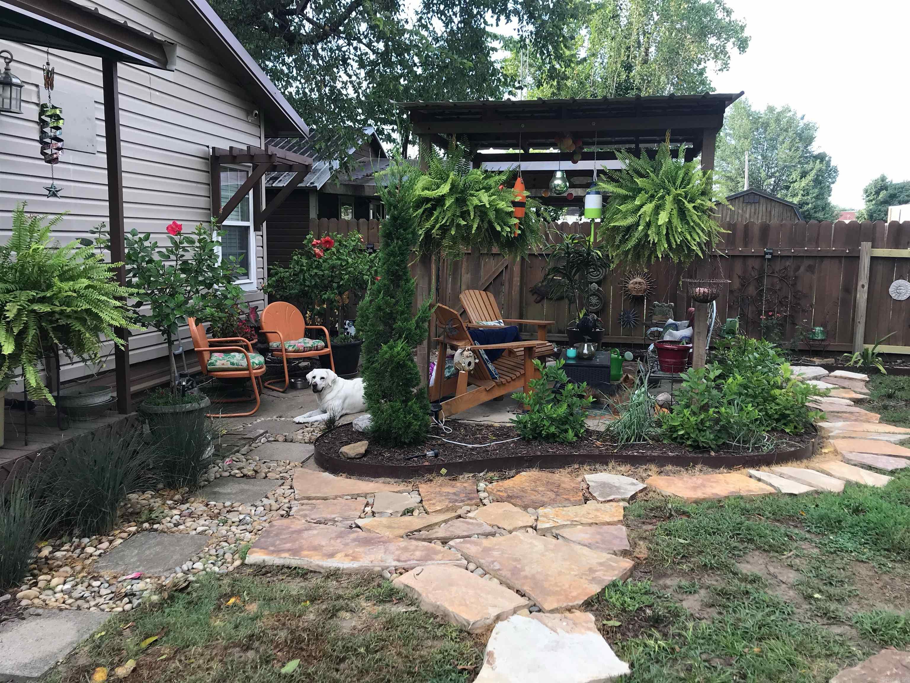 219 S 1st Street Augusta, AR 72006