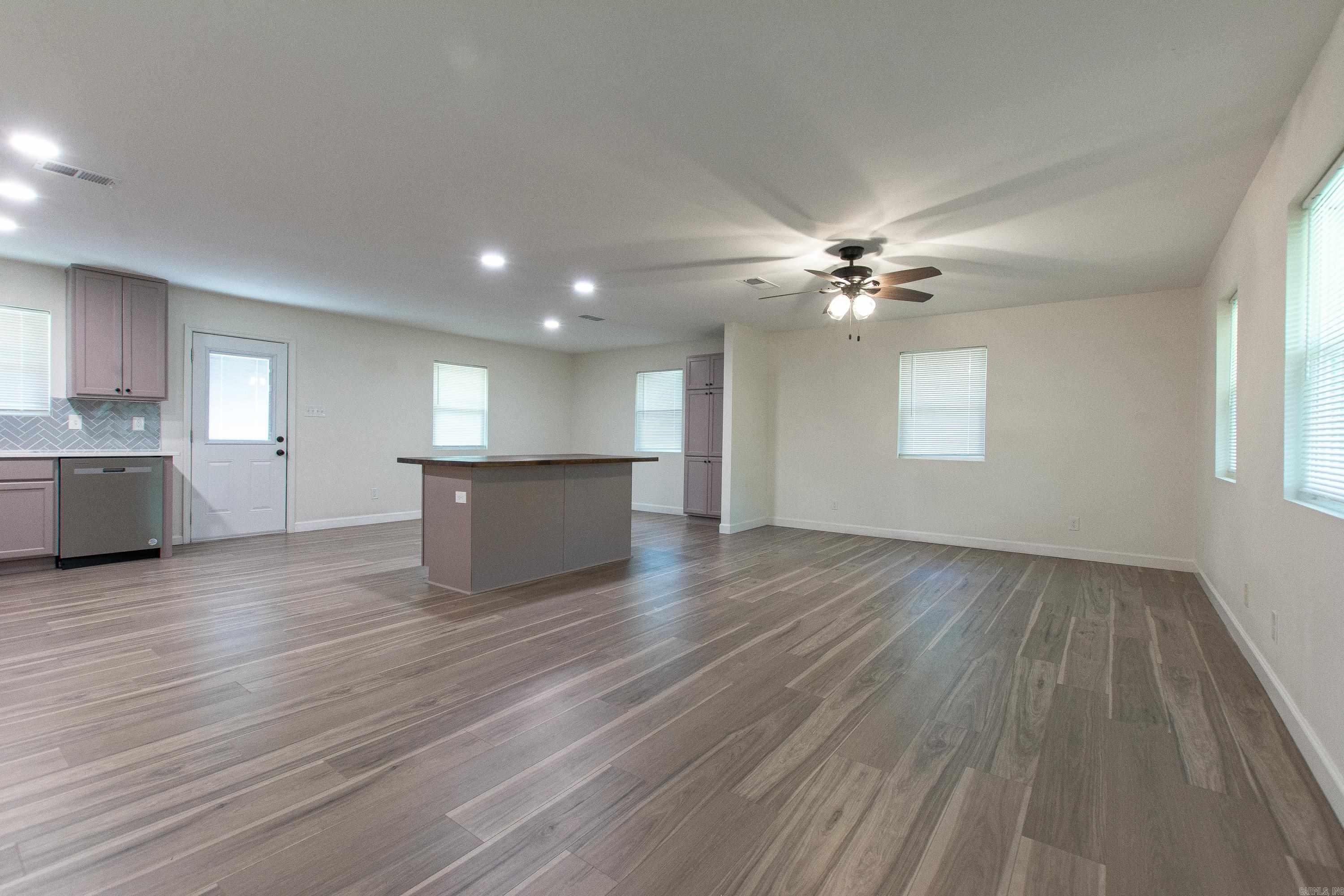 2103 Wright  Benton, AR