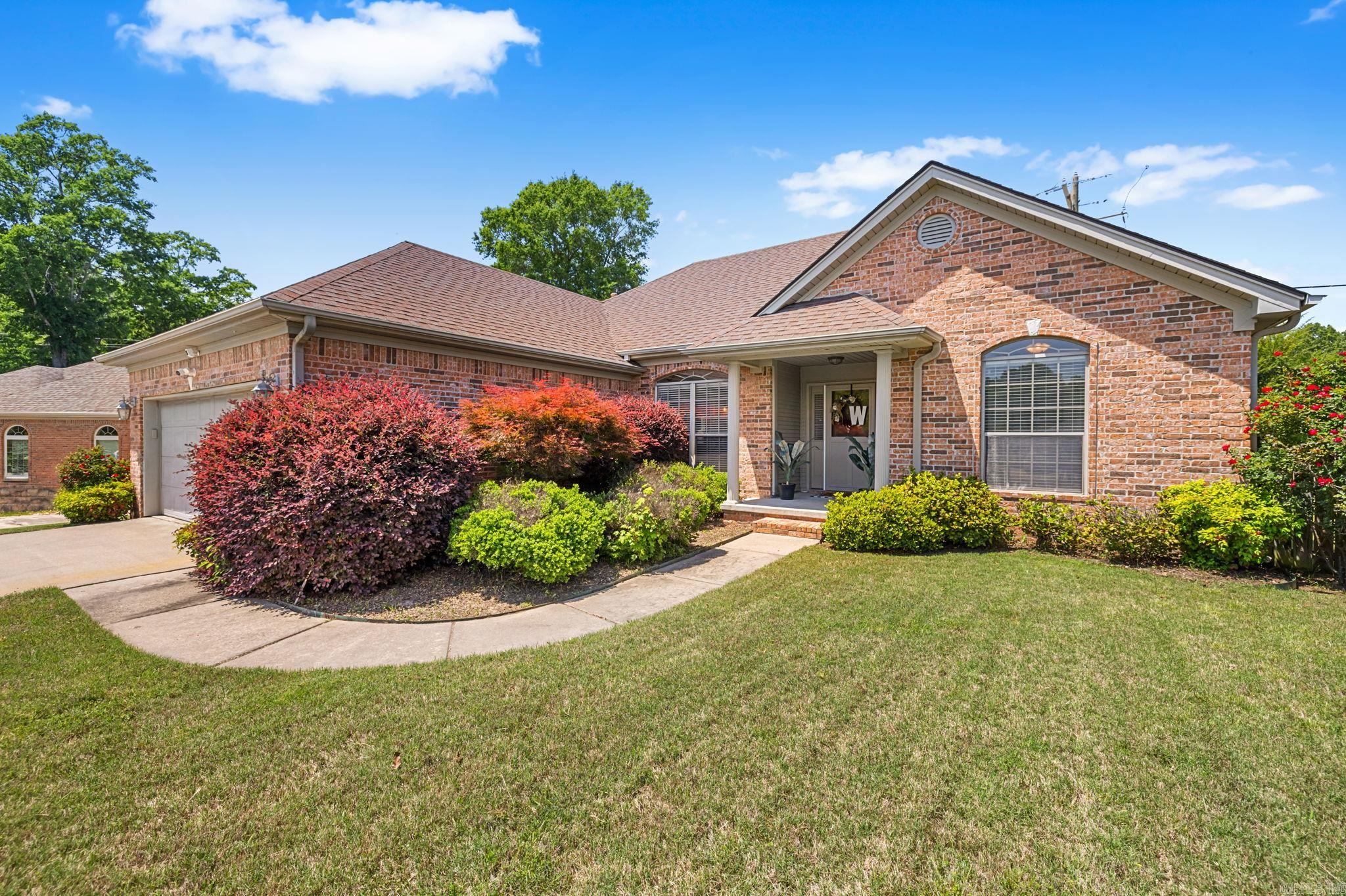 1004 Colonial  Jacksonville, AR