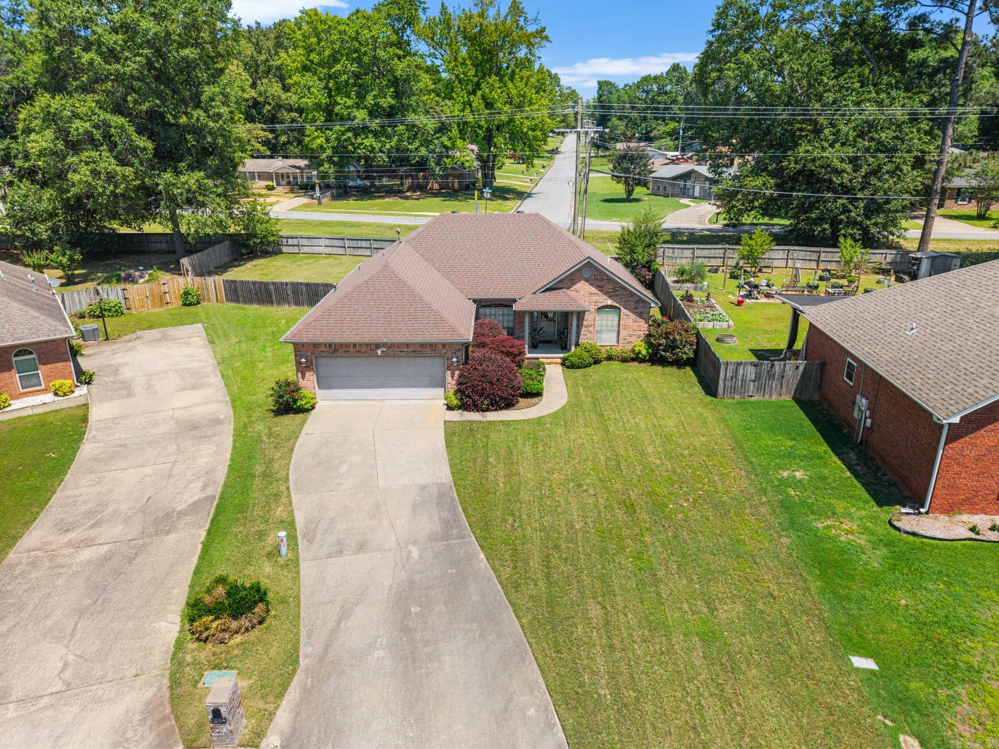 1004 Colonial  Jacksonville, AR