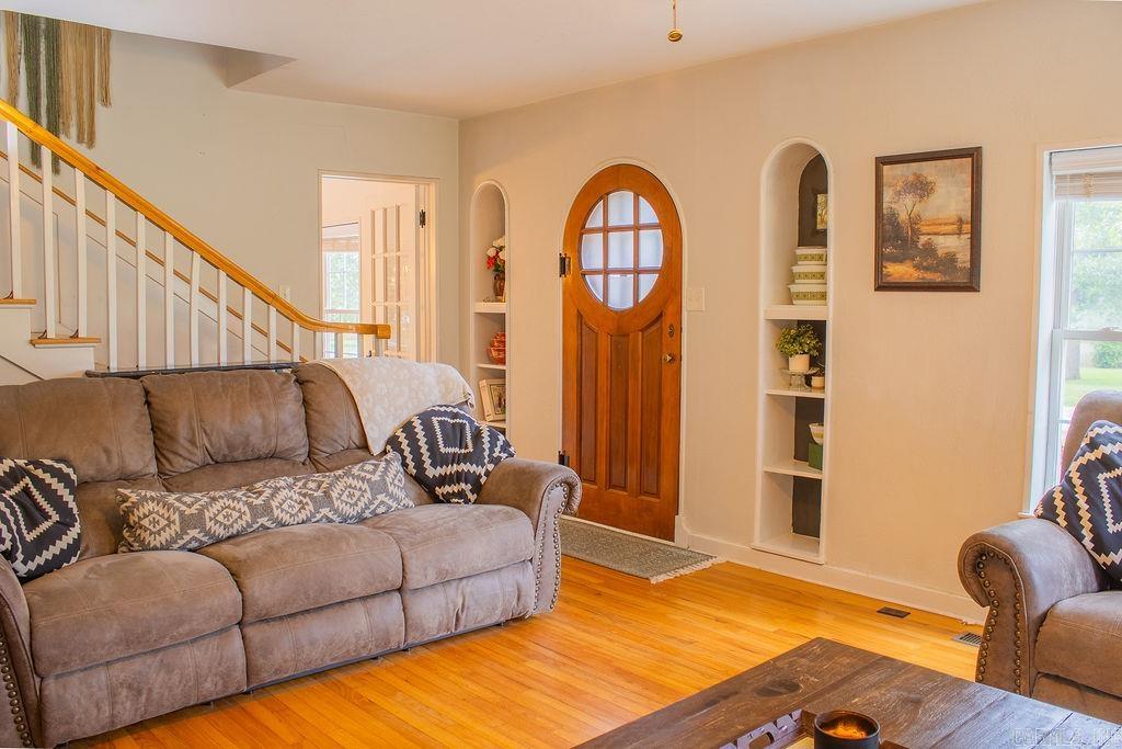 1405 Hickory Ave  Mena, AR