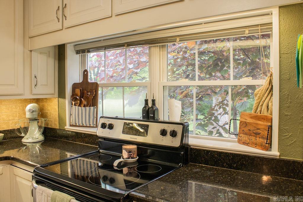 1405 Hickory Ave  Mena, AR