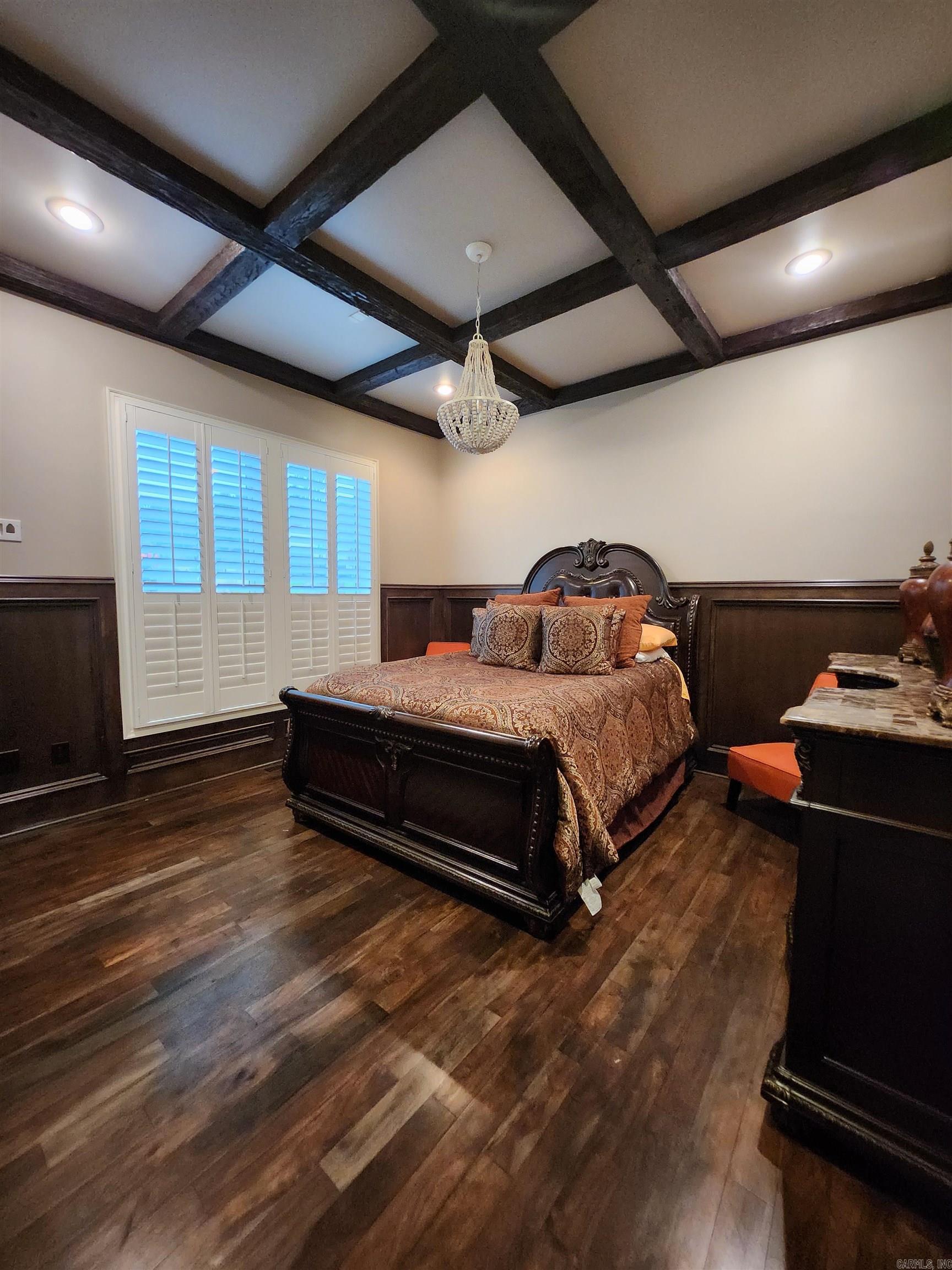 11 La Scala  Little Rock, AR