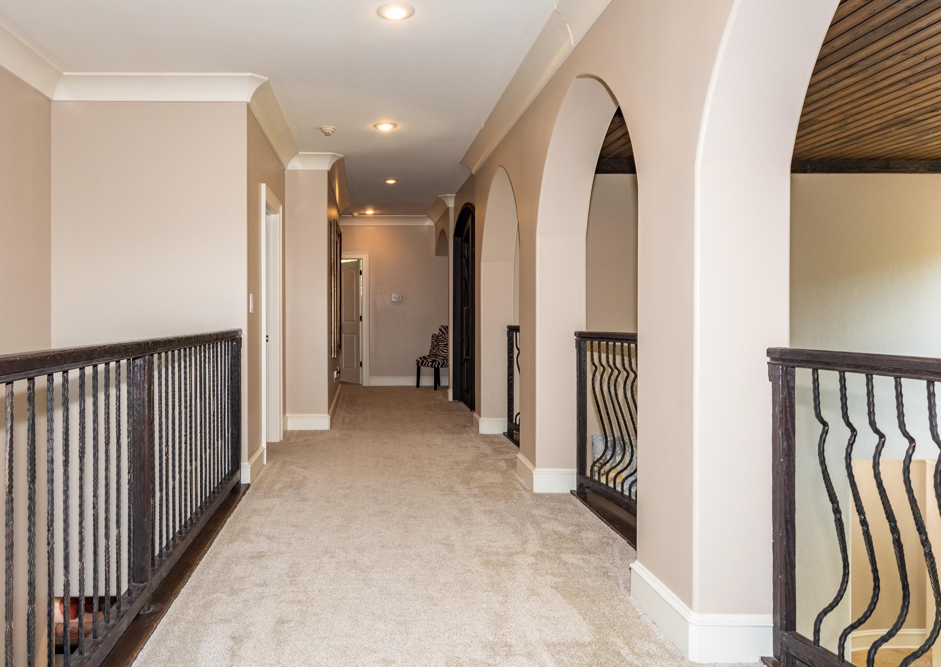 11 La Scala  Little Rock, AR
