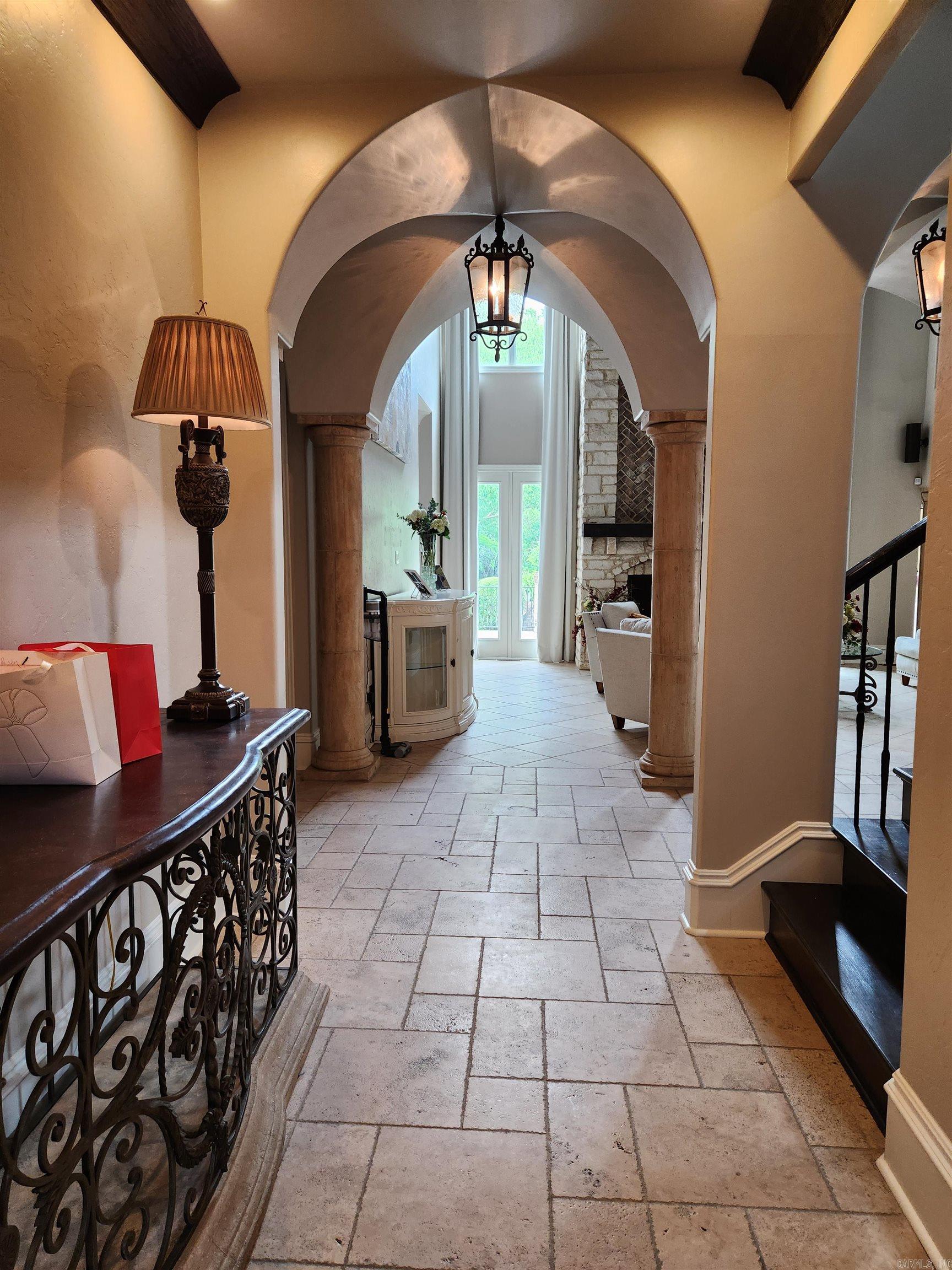 11 La Scala Court — photo 4