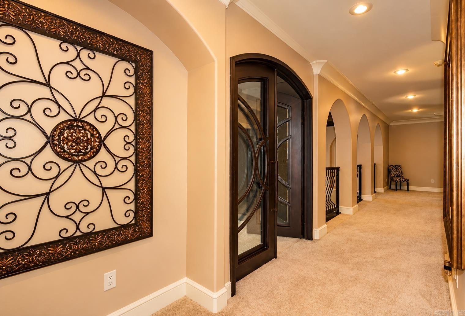 11 La Scala  Little Rock, AR