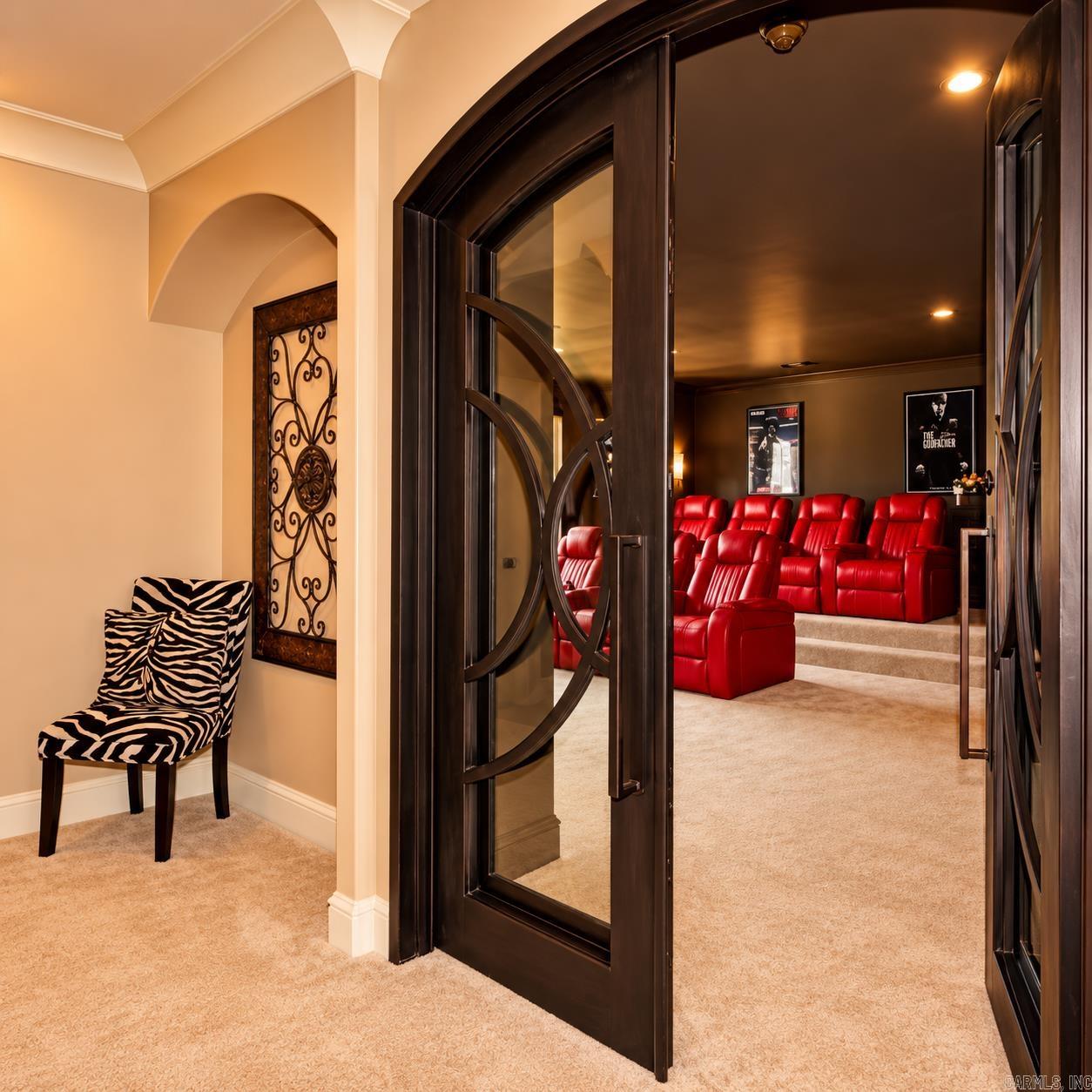 11 La Scala  Little Rock, AR